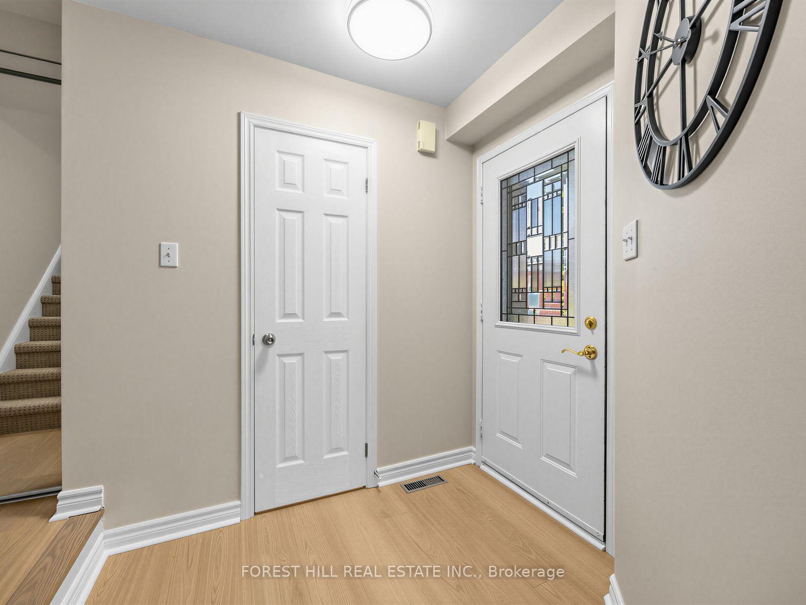 Photo 6 of 41 Prairie Rose Circle, Brampton, Sandringham-Wellington — HOMEH
