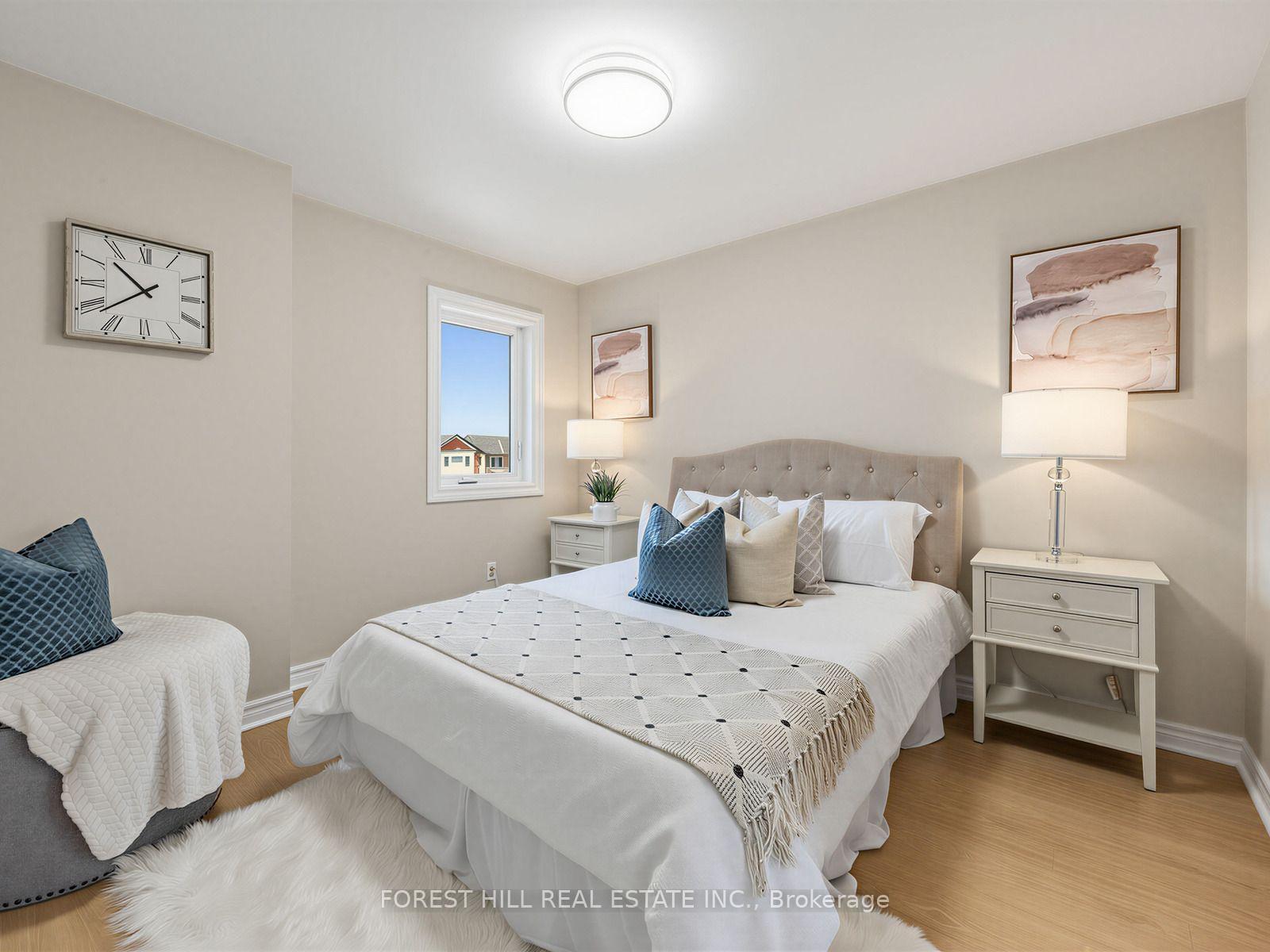 Photo 33 of 41 Prairie Rose Circle, Brampton, Sandringham-Wellington — HOMEH