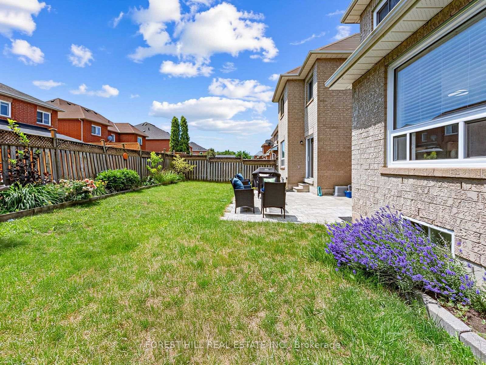 Photo 40 of 41 Prairie Rose Circle, Brampton, Sandringham-Wellington — HOMEH