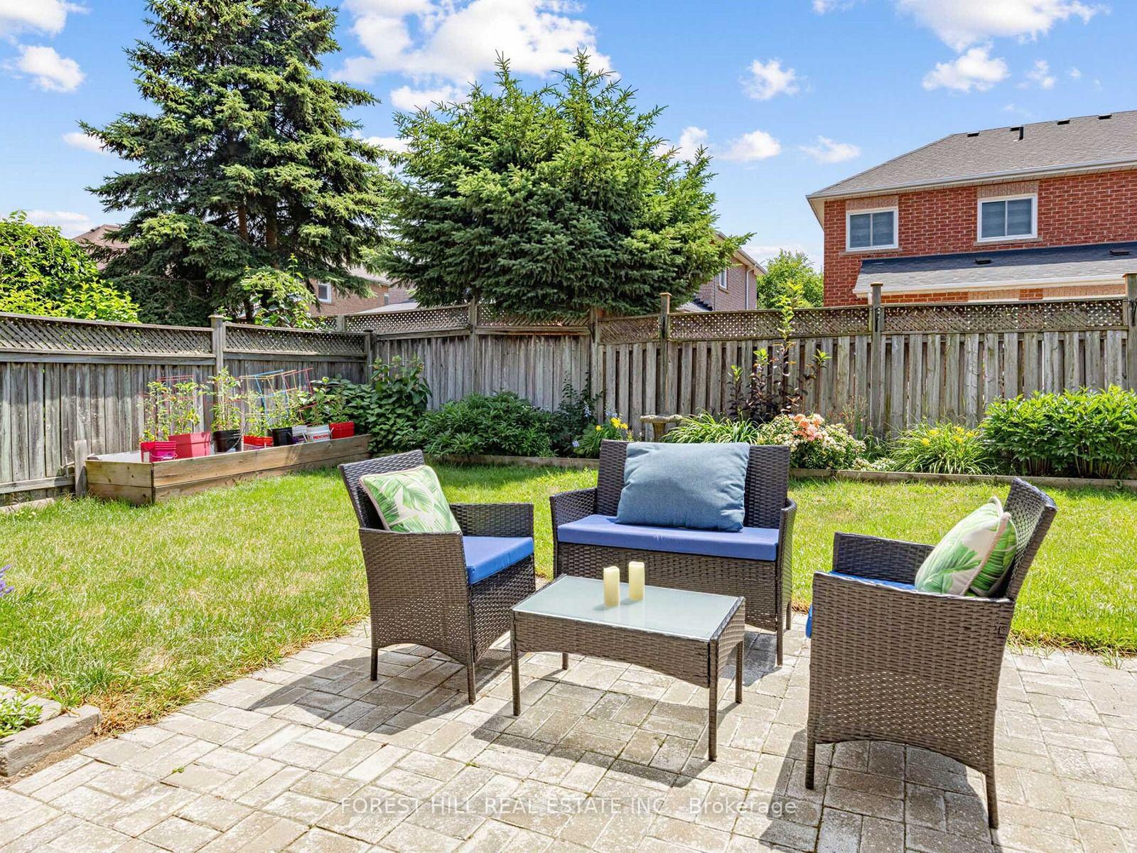 Photo 44 of 41 Prairie Rose Circle, Brampton, Sandringham-Wellington — HOMEH