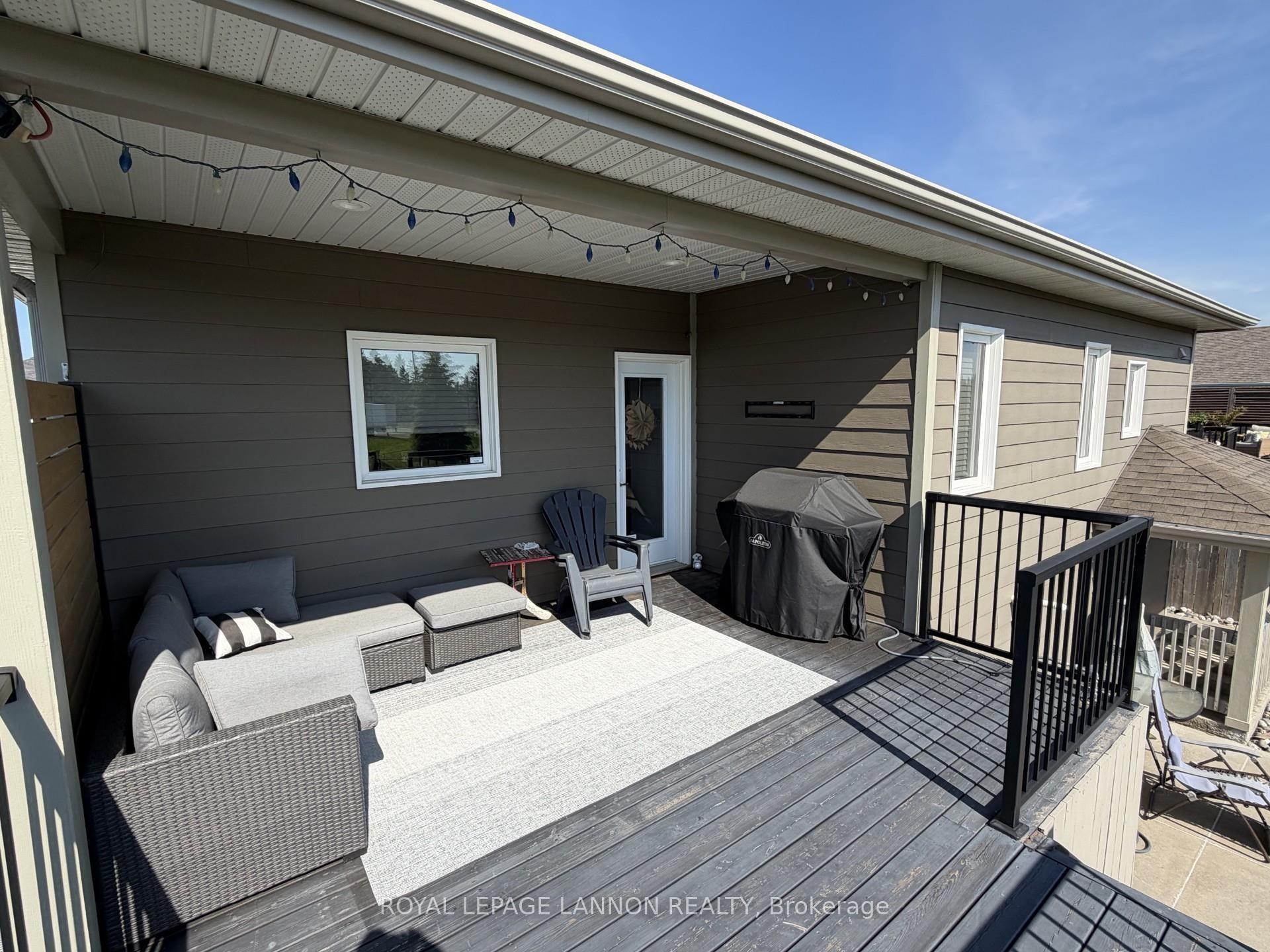 Photo 9 of 216 Cougar Crescent, Thunder Bay, Parkdale — HOMEH