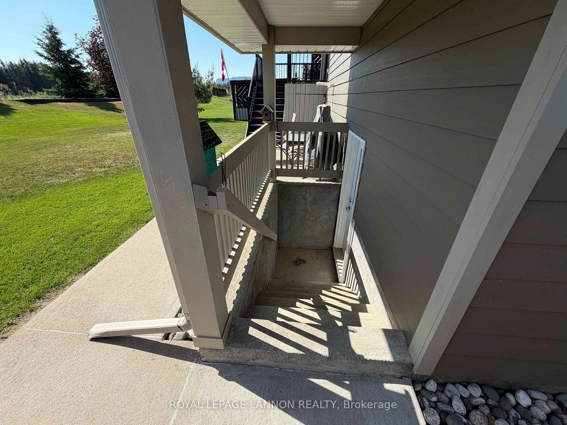 Photo 30 of 216 Cougar Crescent, Thunder Bay, Parkdale — HOMEH
