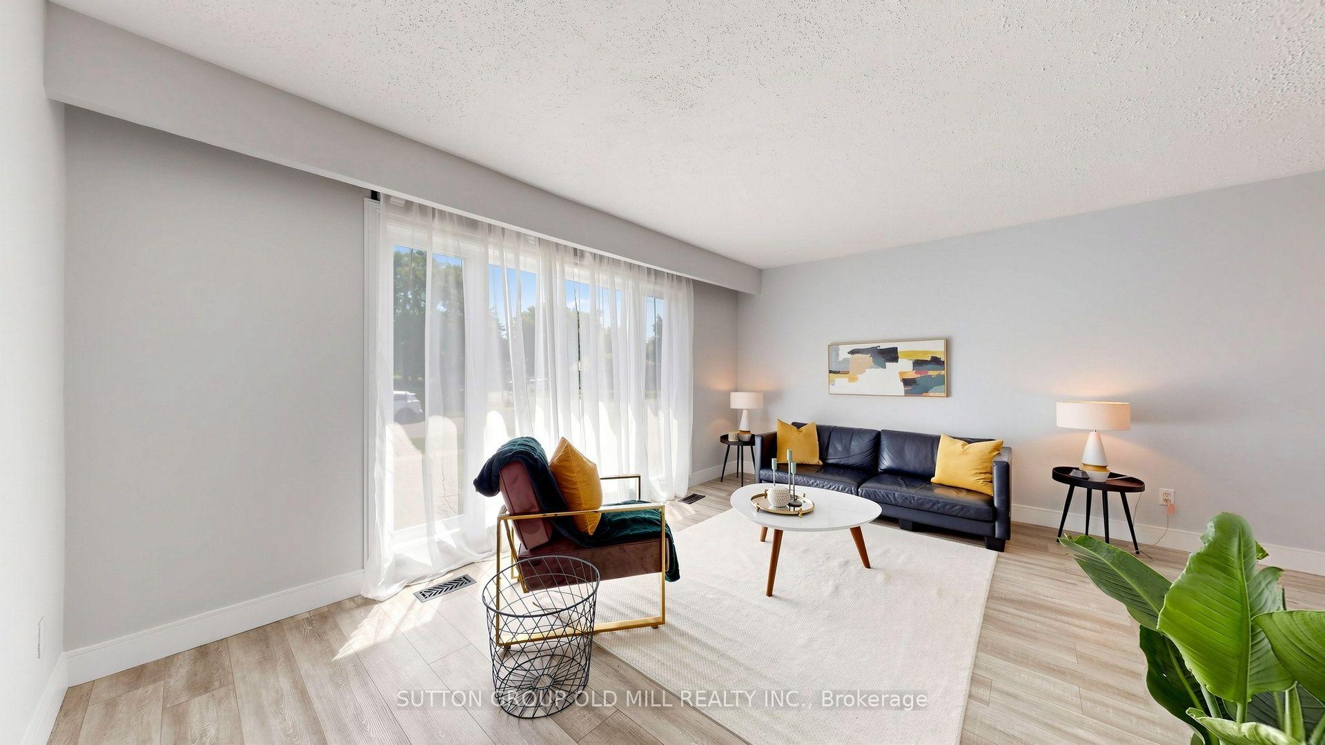 Photo 7 of 19 Ascot Avenue, Brampton, Avondale — HOMEH