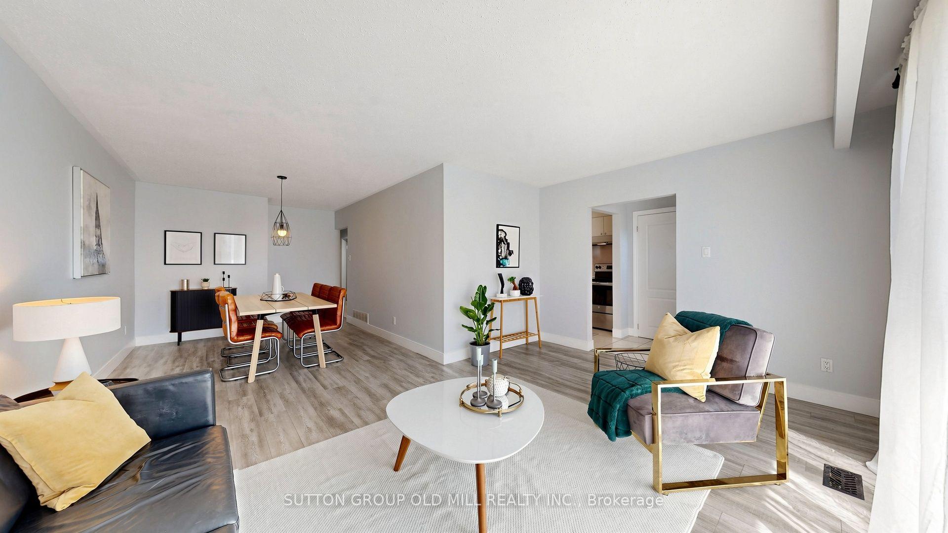 Photo 11 of 19 Ascot Avenue, Brampton, Avondale — HOMEH