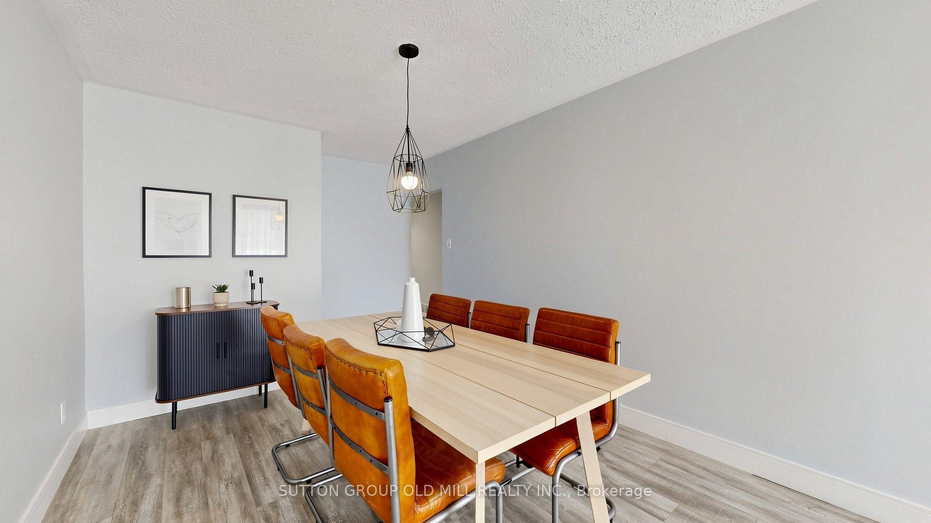 Photo 12 of 19 Ascot Avenue, Brampton, Avondale — HOMEH