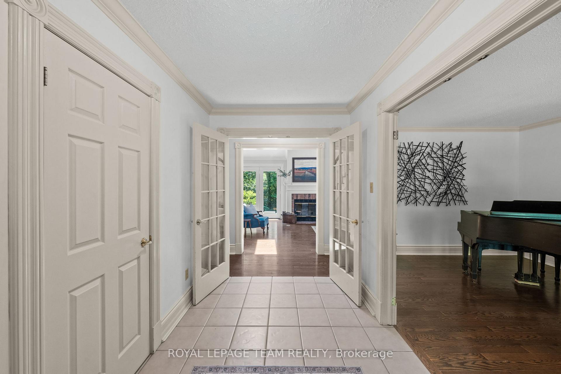 Photo 6 of 113 Wilbert Cox Drive, Ottawa, Huntley Ward (South East) — HOMEH