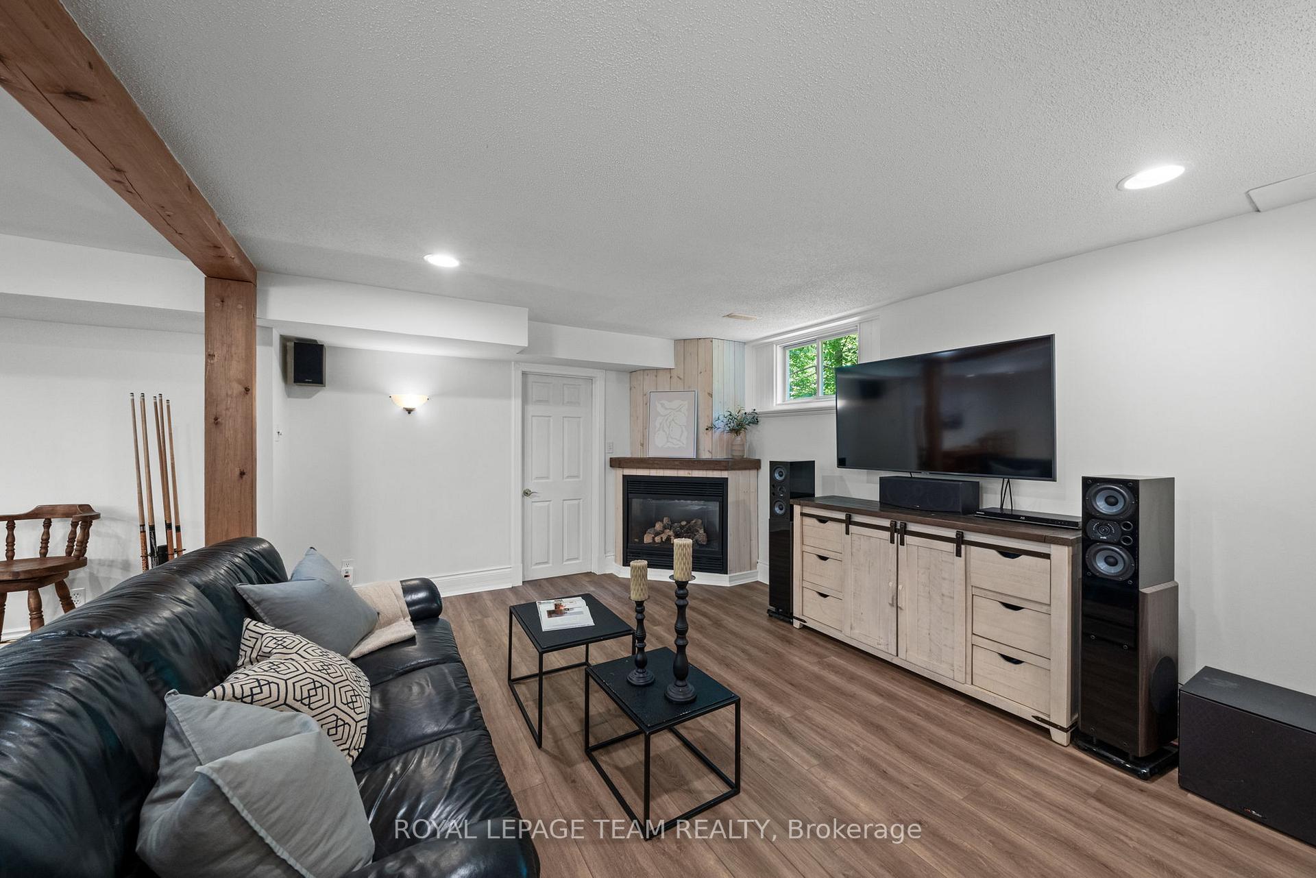 Photo 36 of 113 Wilbert Cox Drive, Ottawa, Huntley Ward (South East) — HOMEH