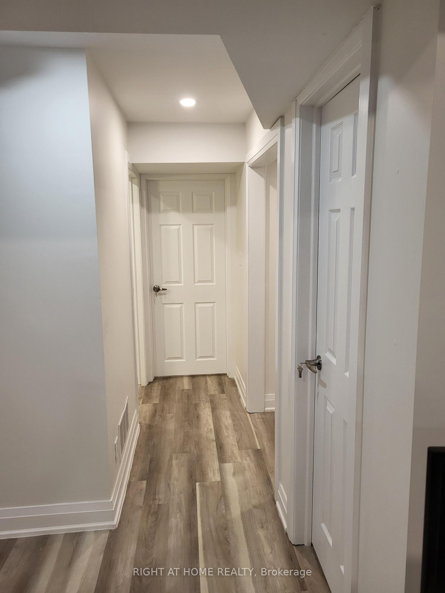 Photo 3 of Unit Bsmt, 75 Grackle Trail S, Scarborough, Rouge — HOMEH