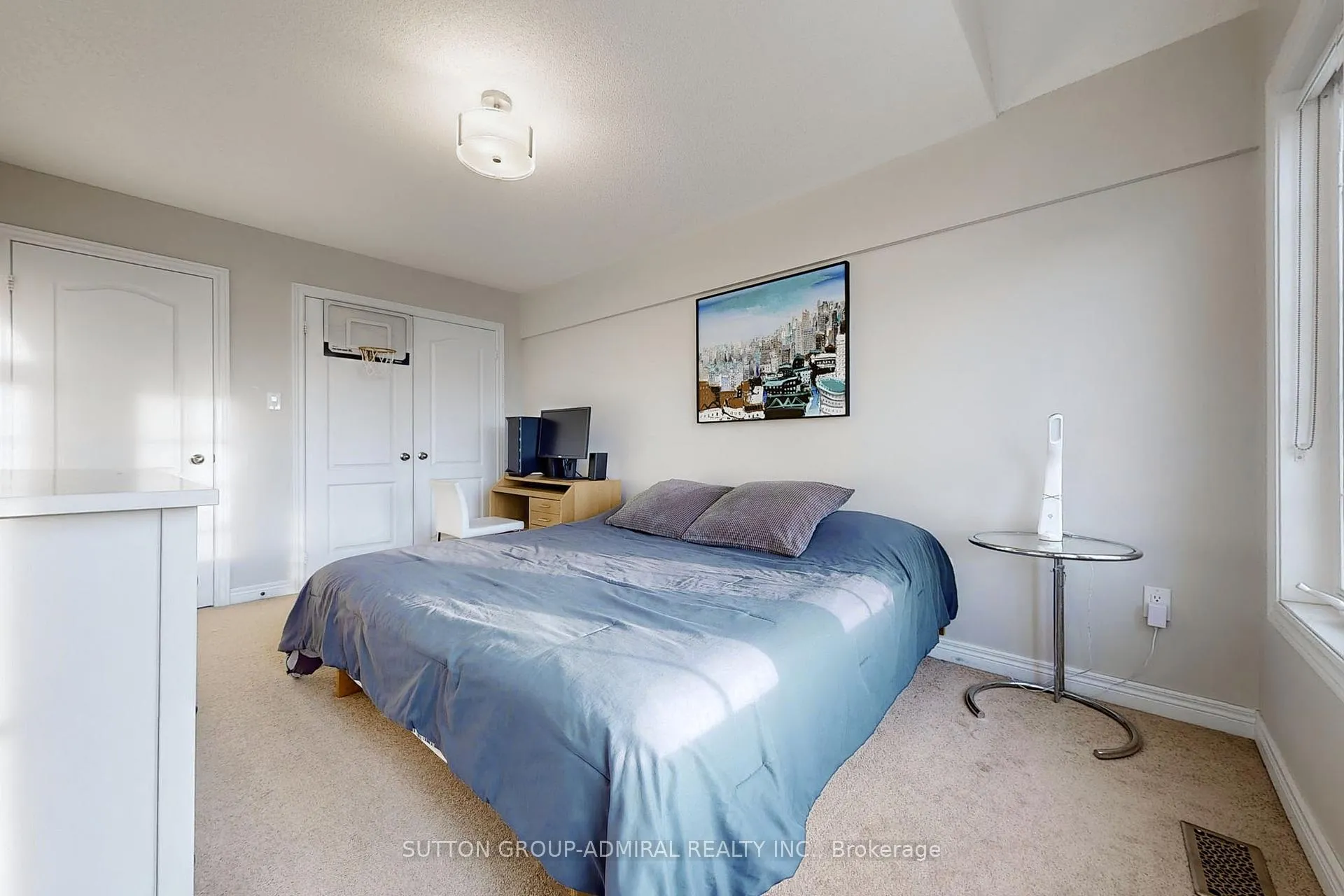 Photo 30 of 41 Lindvest Crescent, Vaughan, Patterson — HOMEH