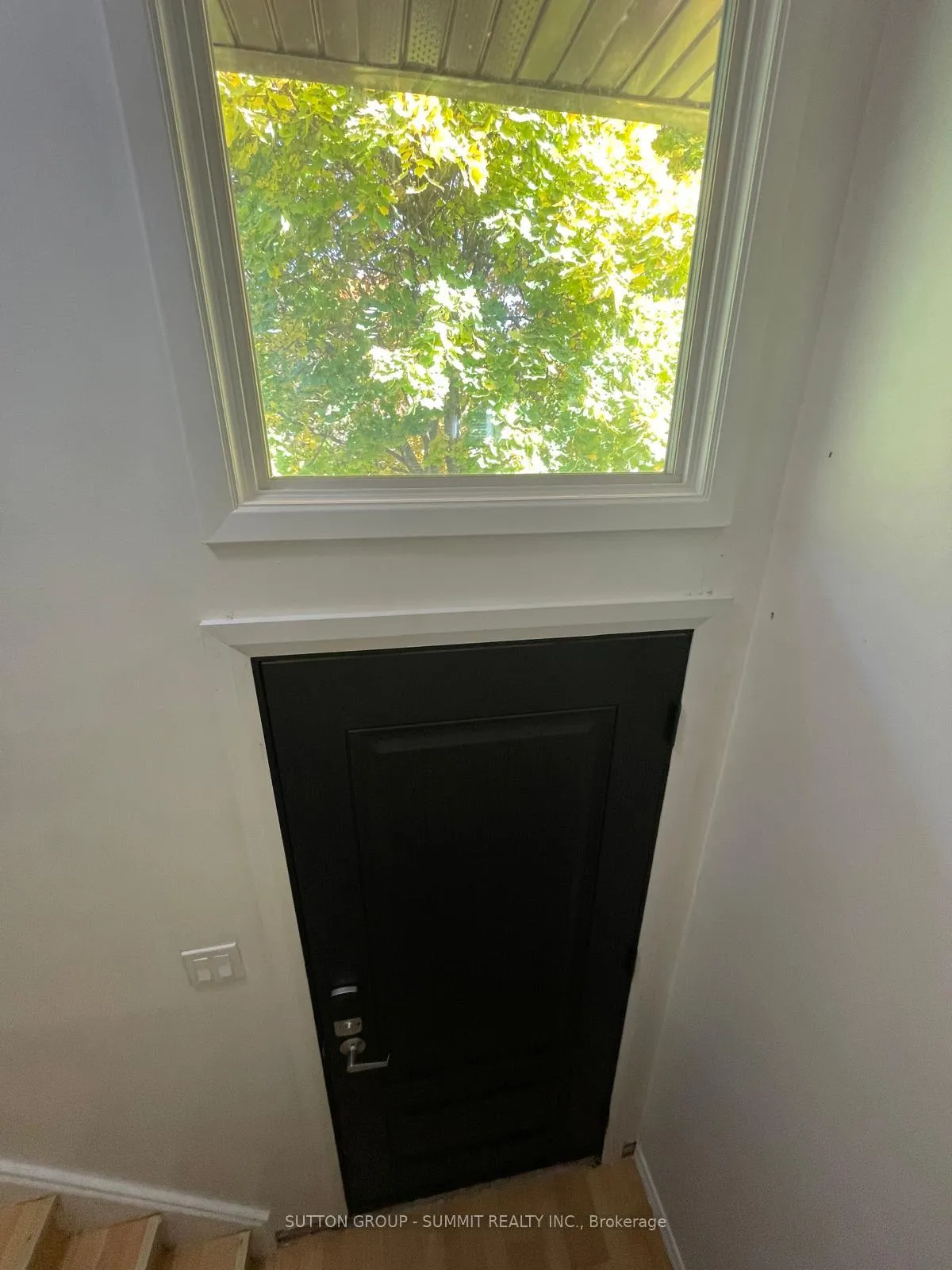 Photo 3 of 65 Northview Heights Drive, Cambridge — HOMEH