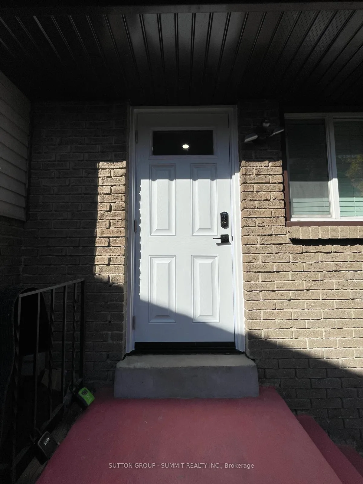 Photo 22 of 65 Northview Heights Drive, Cambridge — HOMEH