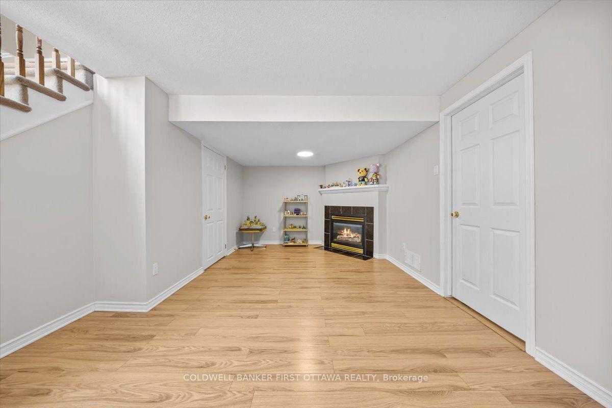 Photo 15 of 46 Margrave Avenue, Ottawa, Hunt Club Park/Greenboro — HOMEH