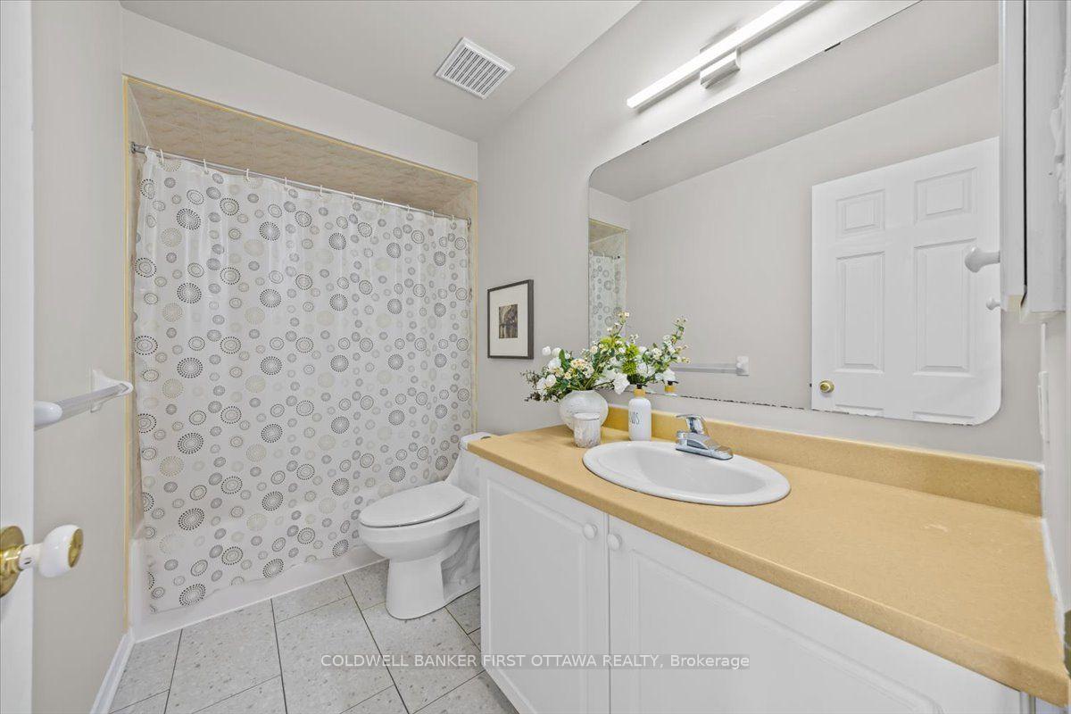 Photo 25 of 46 Margrave Avenue, Ottawa, Hunt Club Park/Greenboro — HOMEH