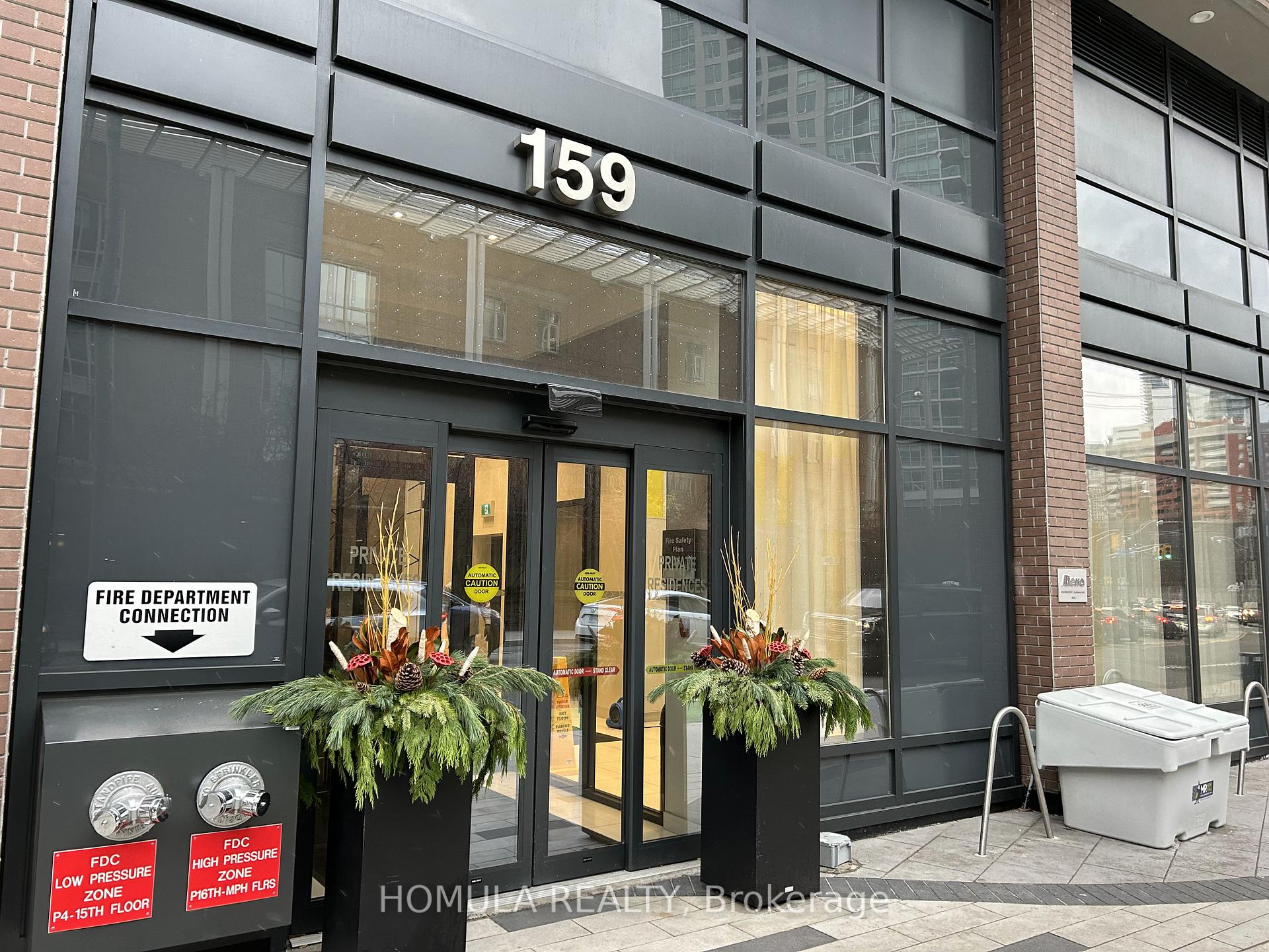 Photo 2 of Unit 303, 159 Wellesley Street E, Toronto, Church-Yonge Corridor — HOMEH