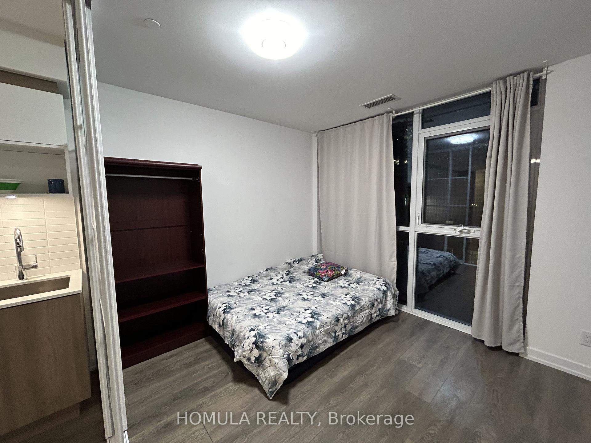Photo 8 of Unit 303, 159 Wellesley Street E, Toronto, Church-Yonge Corridor — HOMEH