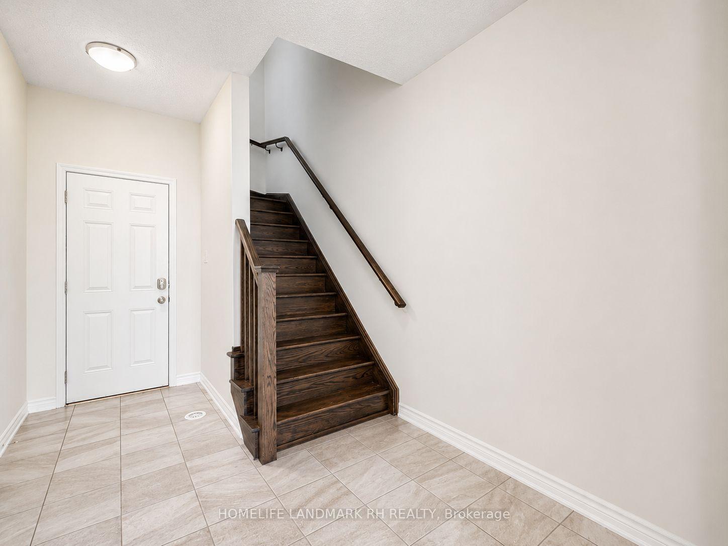 Photo 3 of 19 Edward Lennox Street, Markham, Cornell — HOMEH