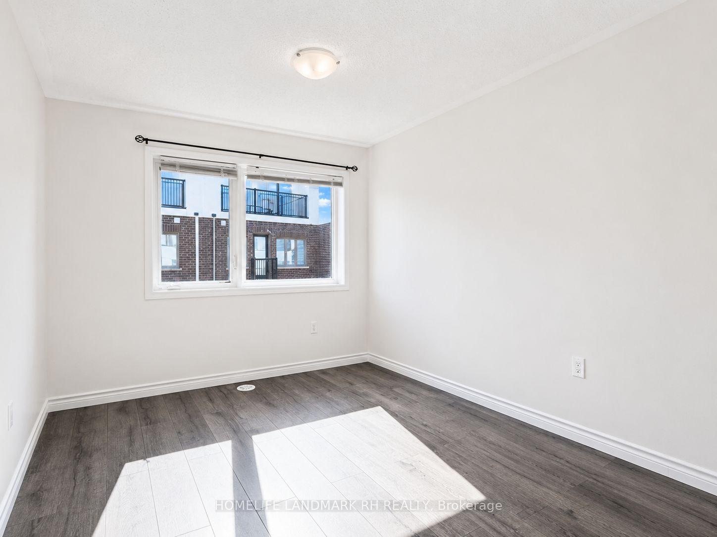 Photo 19 of 19 Edward Lennox Street, Markham, Cornell — HOMEH