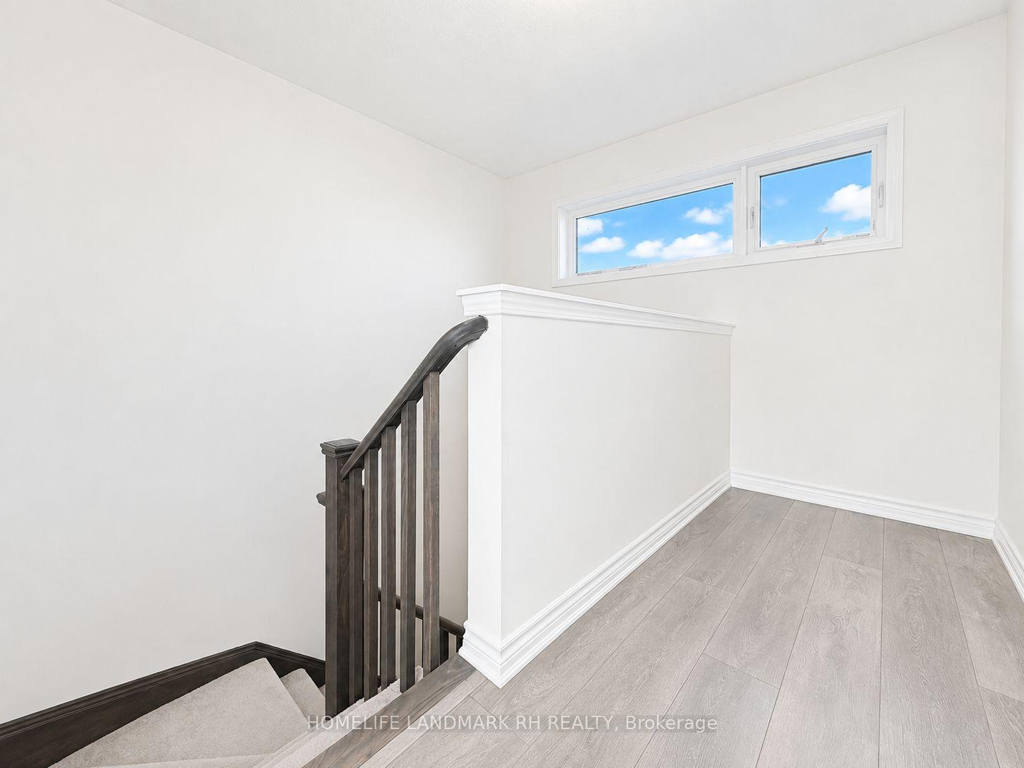 Photo 23 of 19 Edward Lennox Street, Markham, Cornell — HOMEH