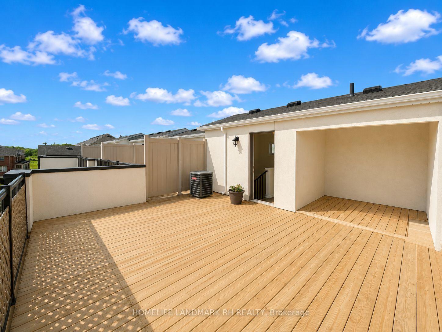 Photo 26 of 19 Edward Lennox Street, Markham, Cornell — HOMEH