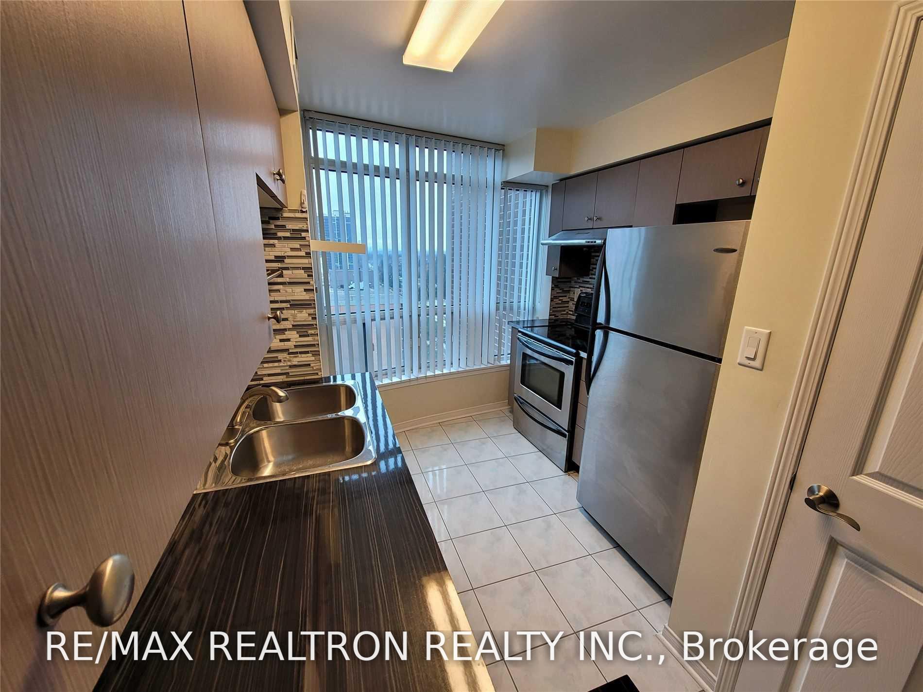 Photo 11 of Unit 1703, 233 Beecroft Road, North York, Willowdale West — HOMEH