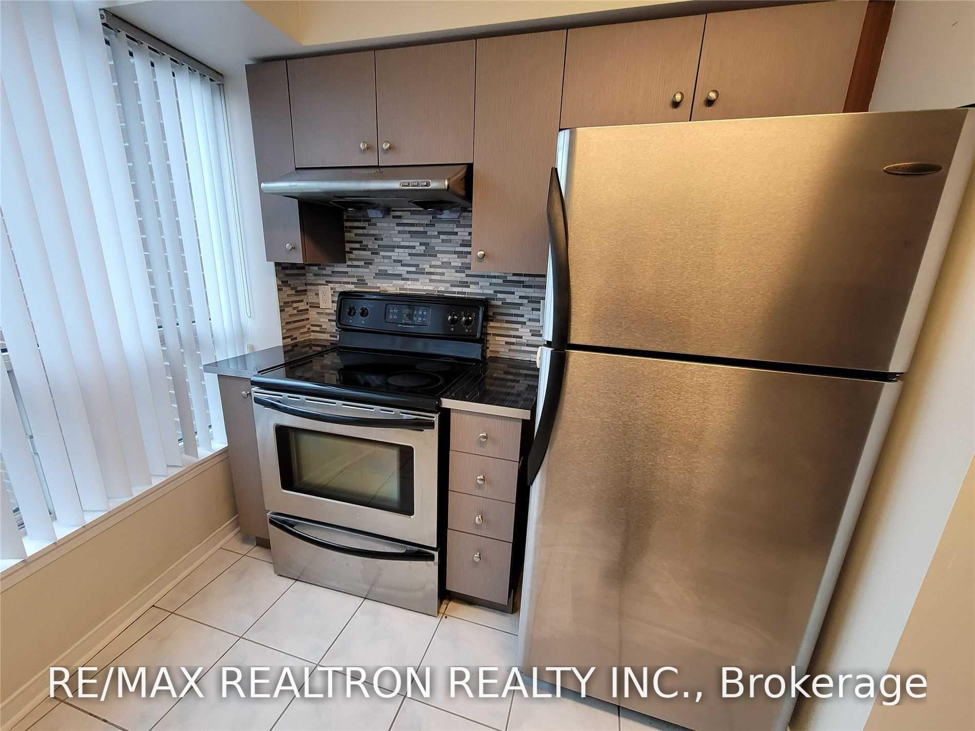 Photo 13 of Unit 1703, 233 Beecroft Road, North York, Willowdale West — HOMEH