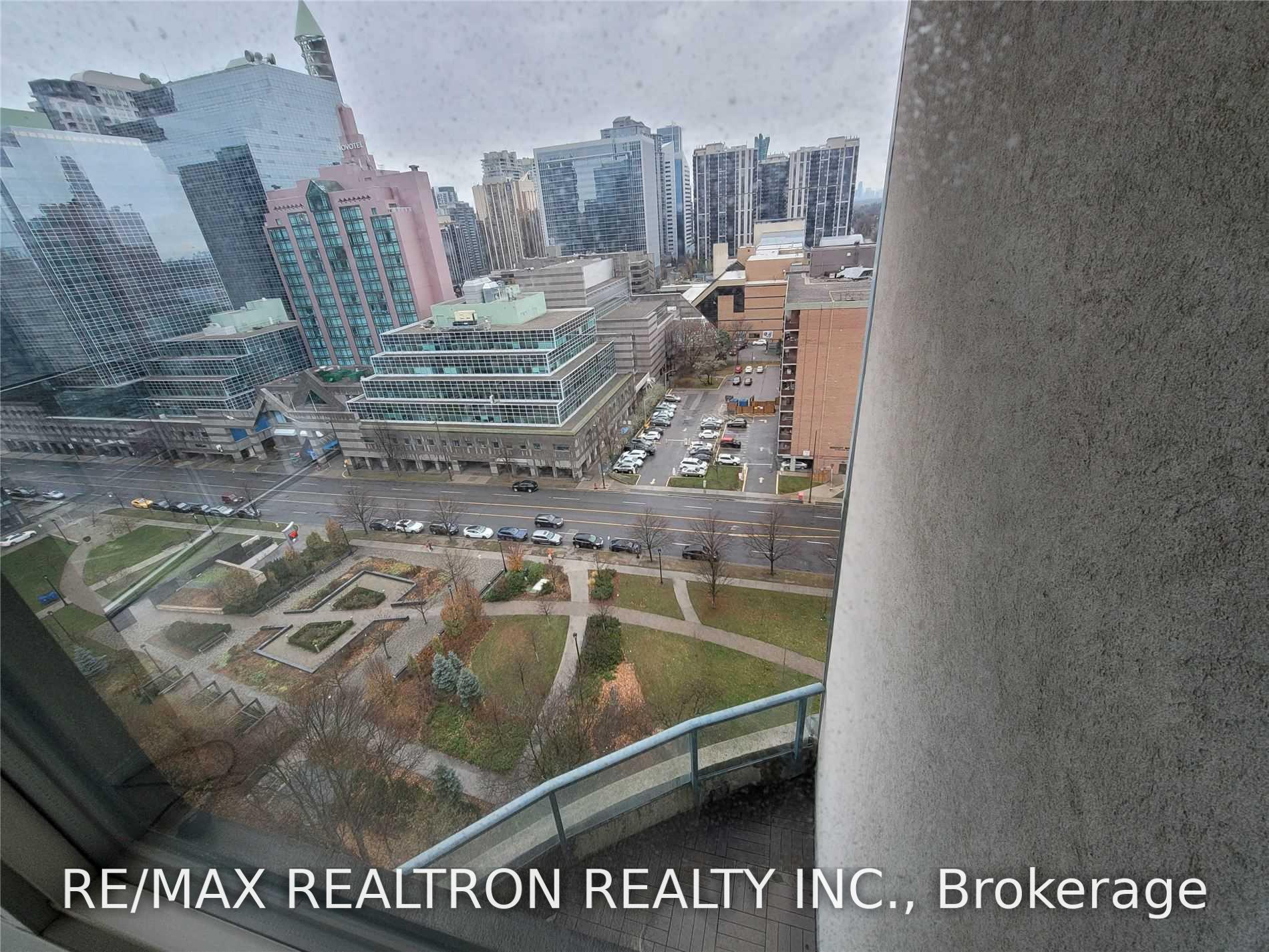 Photo 23 of Unit 1703, 233 Beecroft Road, North York, Willowdale West — HOMEH