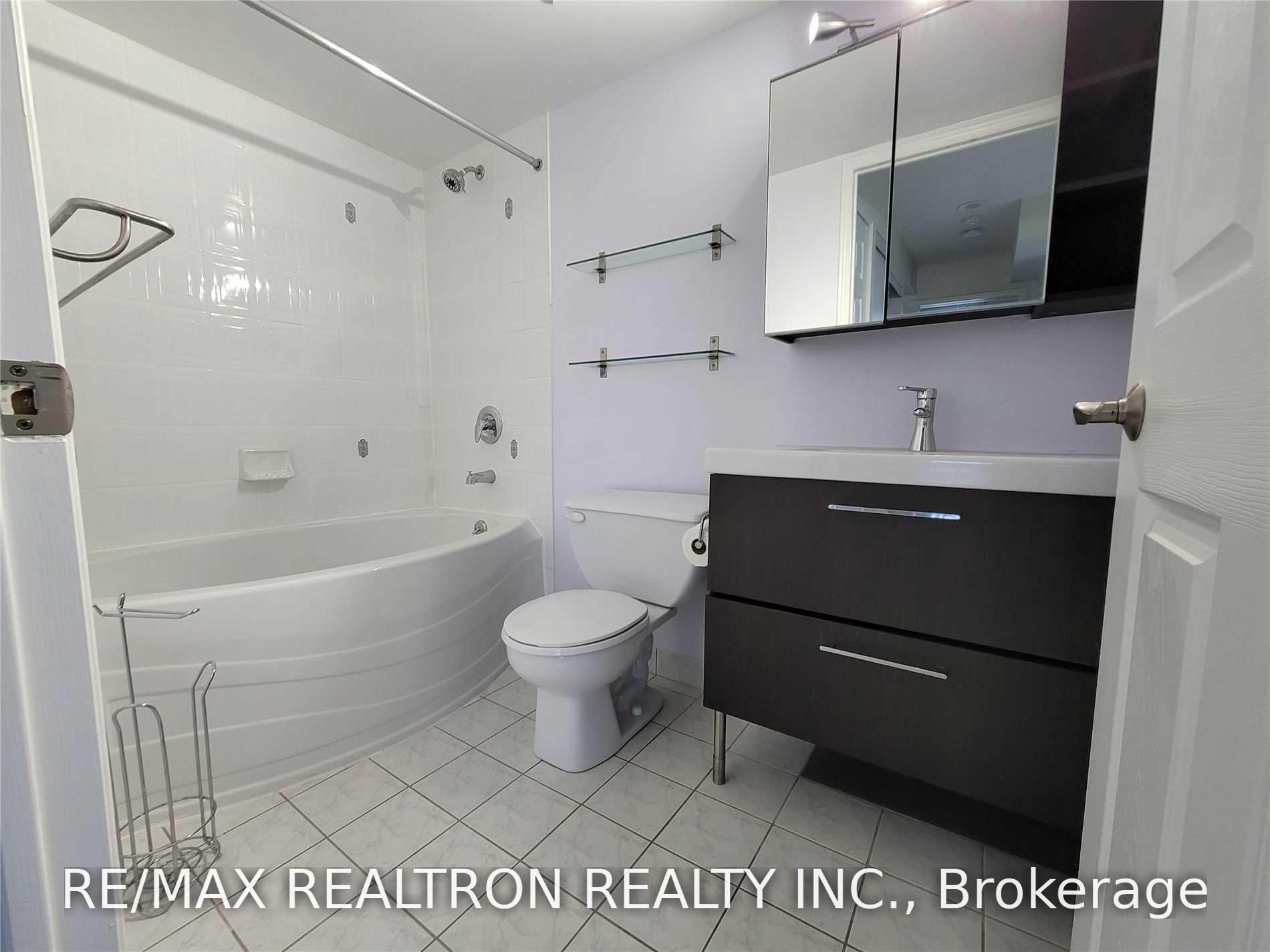 Photo 24 of Unit 1703, 233 Beecroft Road, North York, Willowdale West — HOMEH