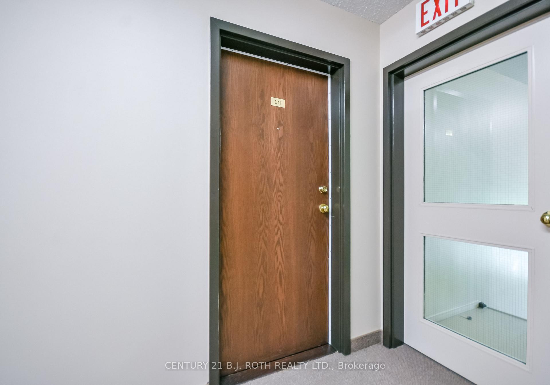 Photo 2 of Unit D11, 163 Edgehill Drive, Barrie, Letitia Heights — HOMEH