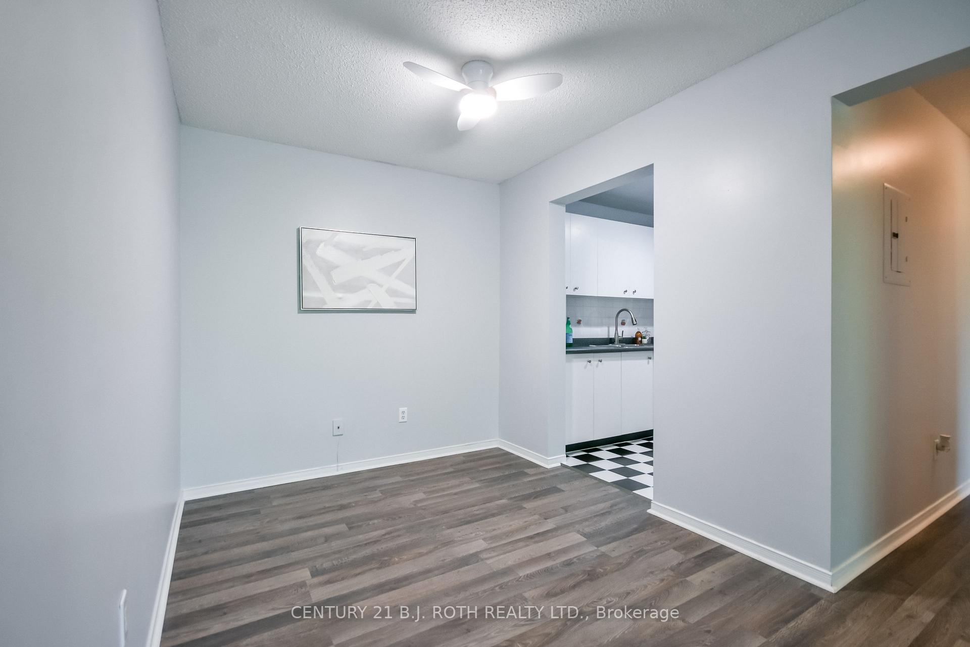 Photo 11 of Unit D11, 163 Edgehill Drive, Barrie, Letitia Heights — HOMEH