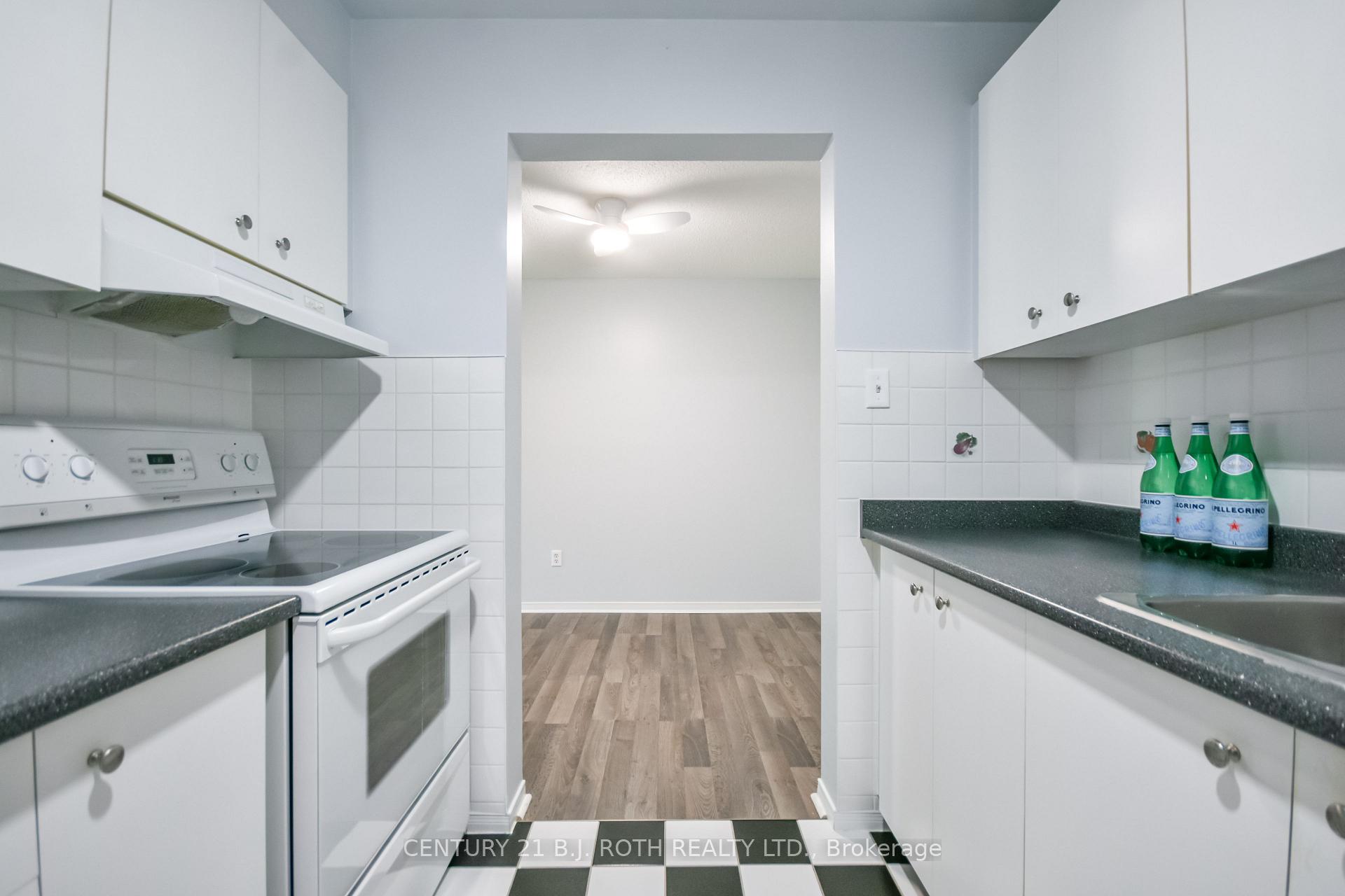 Photo 15 of Unit D11, 163 Edgehill Drive, Barrie, Letitia Heights — HOMEH