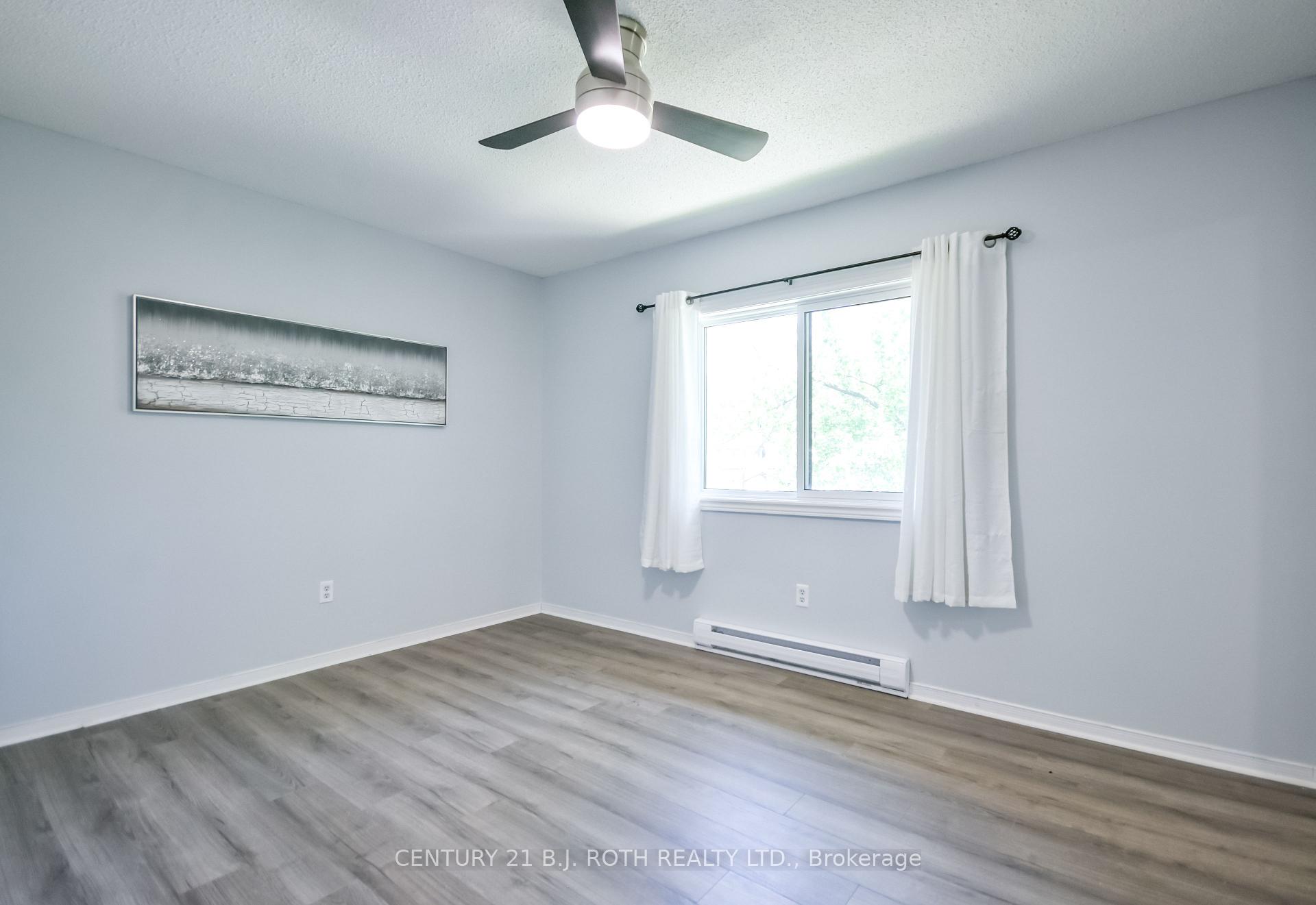 Photo 17 of Unit D11, 163 Edgehill Drive, Barrie, Letitia Heights — HOMEH
