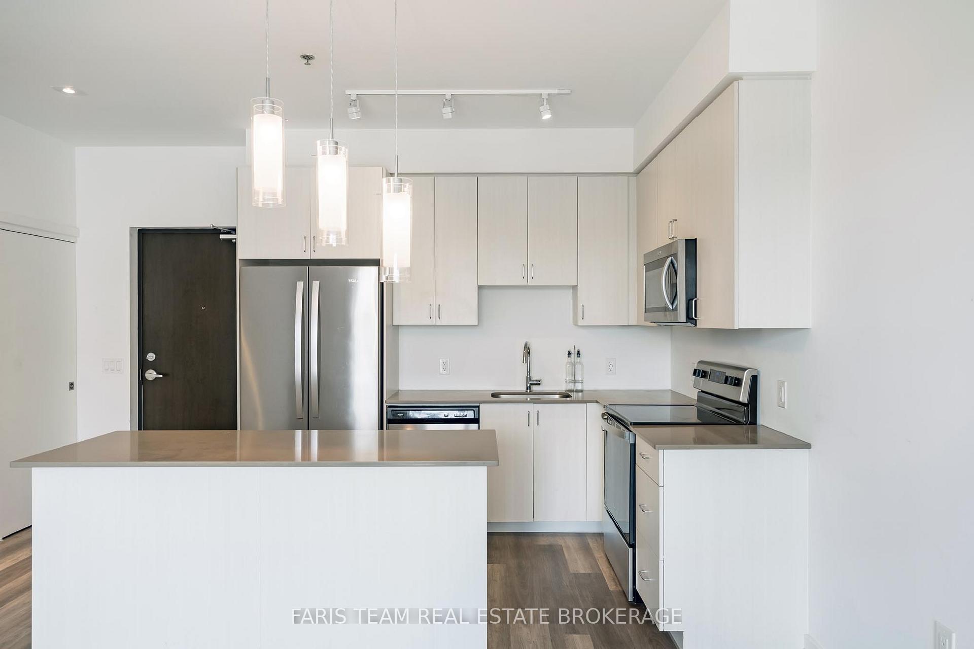 Photo 7 of Unit 401, 430 Essa Road, Barrie, Holly — HOMEH