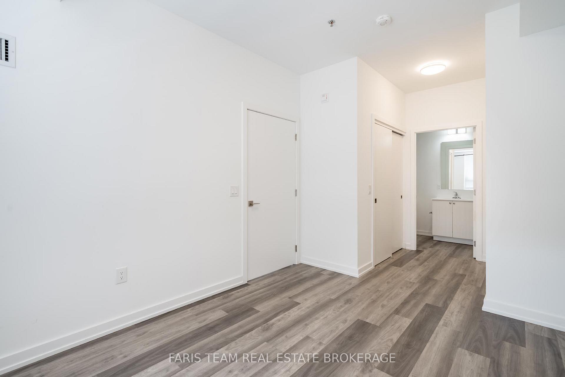 Photo 16 of Unit 401, 430 Essa Road, Barrie, Holly — HOMEH