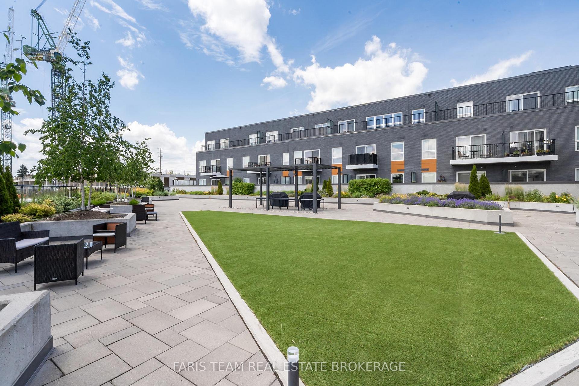 Photo 25 of Unit 401, 430 Essa Road, Barrie, Holly — HOMEH