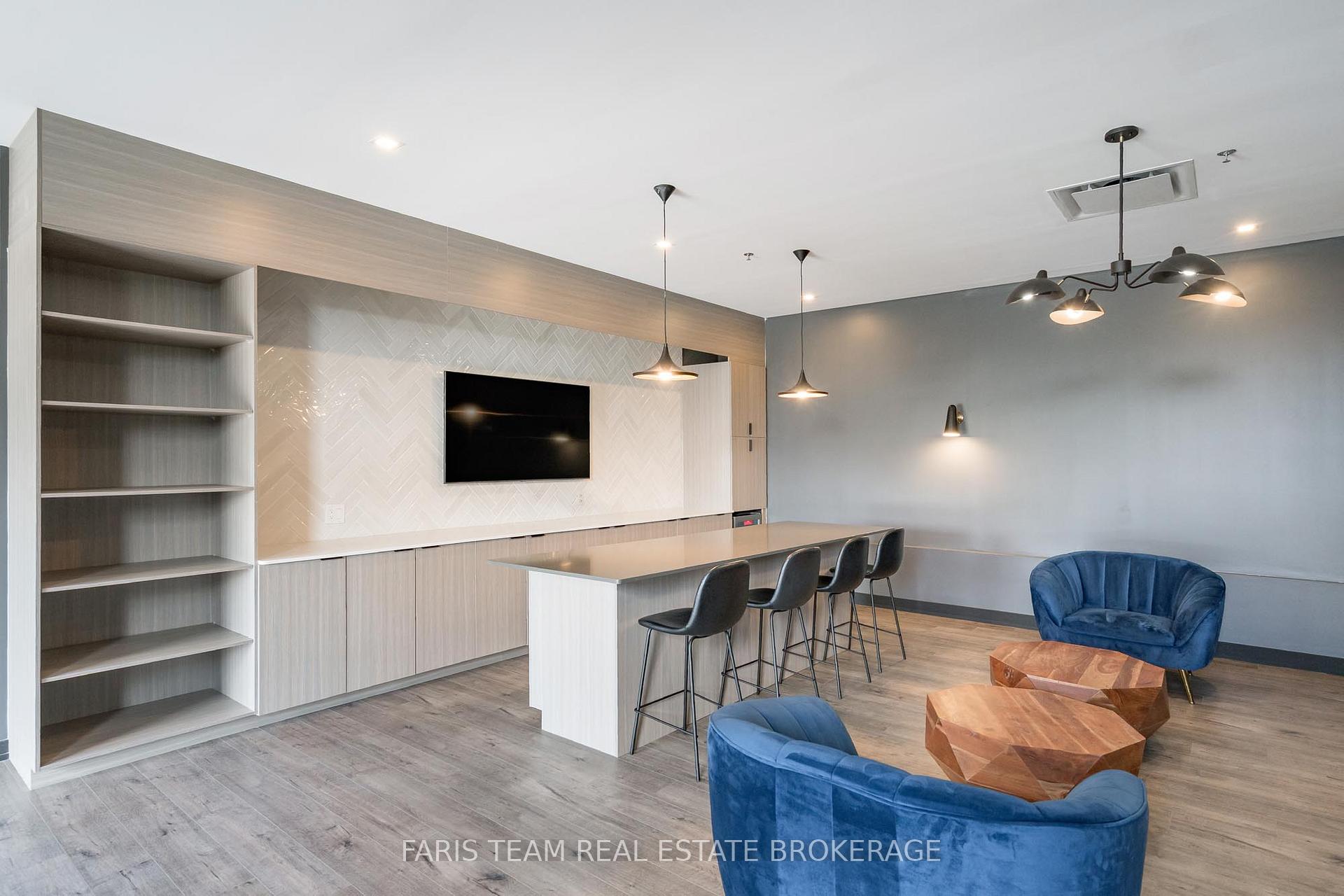 Photo 28 of Unit 401, 430 Essa Road, Barrie, Holly — HOMEH