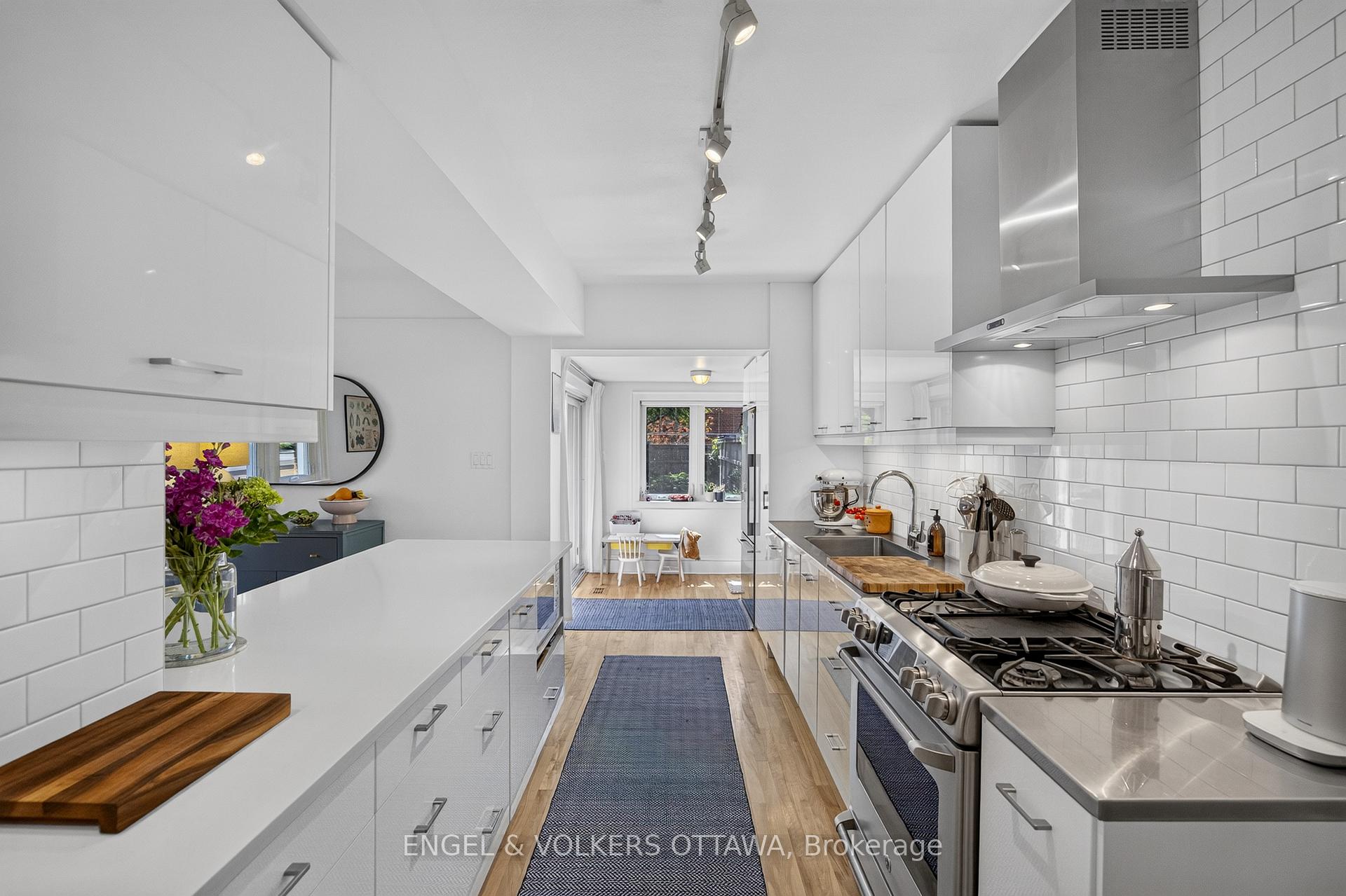 Photo 20 of 174 Hickory Street, Ottawa, West Centre Town — HOMEH
