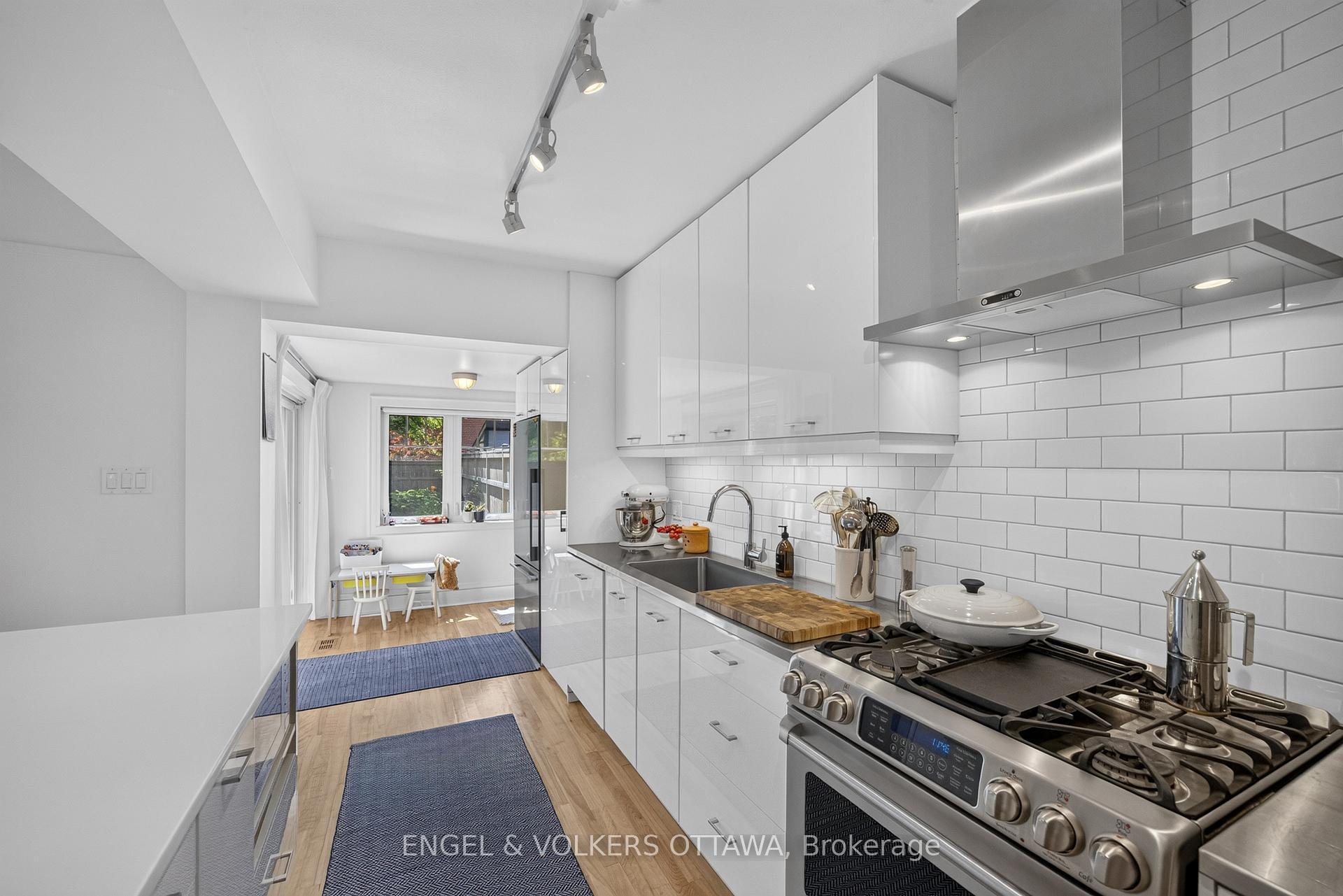 Photo 21 of 174 Hickory Street, Ottawa, West Centre Town — HOMEH