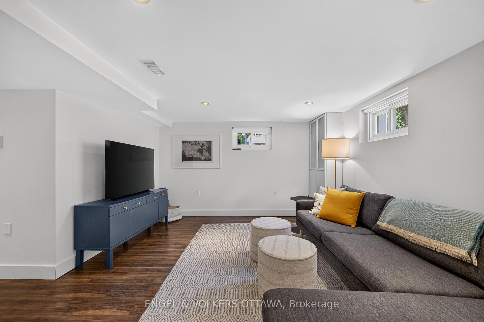 Photo 39 of 174 Hickory Street, Ottawa, West Centre Town — HOMEH