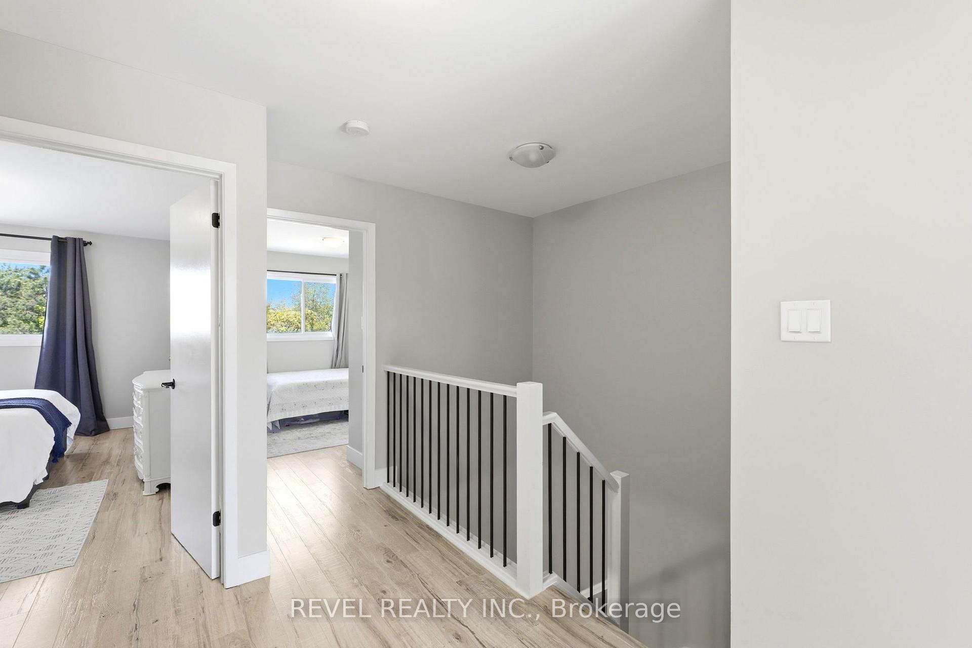 Photo 13 of Unit 2, 669 Osgoode Drive, London, South Y — HOMEH