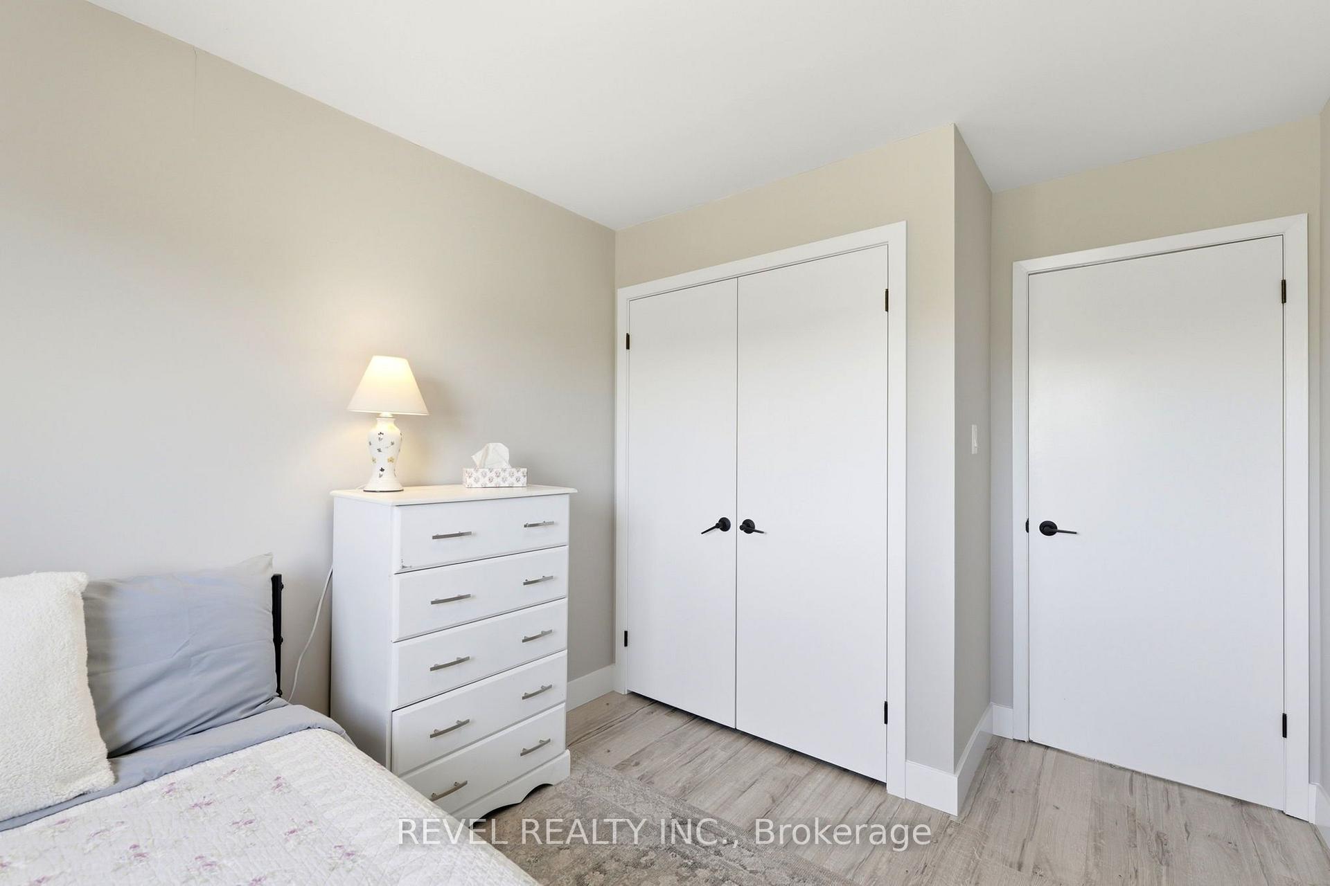 Photo 21 of Unit 2, 669 Osgoode Drive, London, South Y — HOMEH