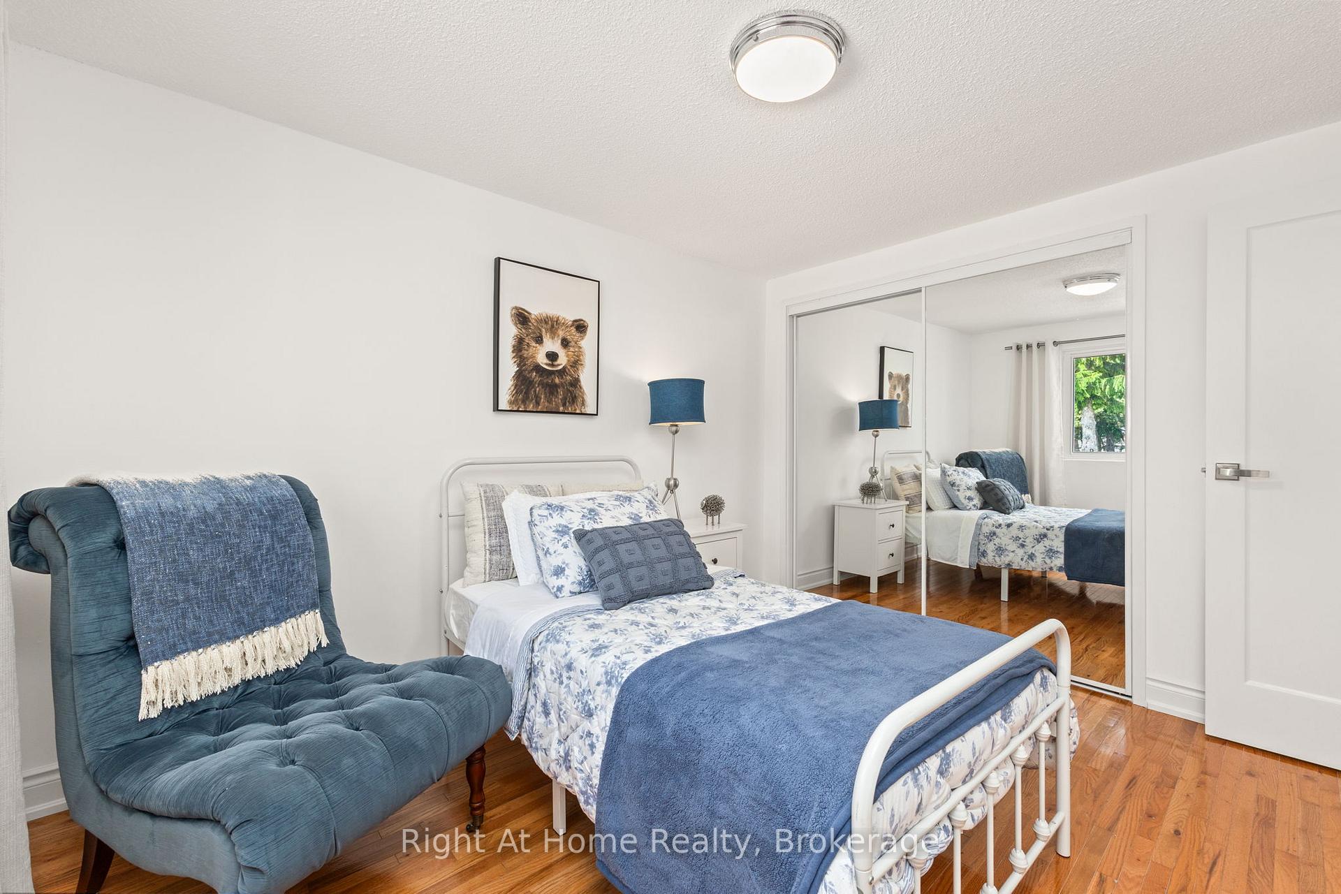 Photo 15 of Unit 37, 1330 Trowbridge Drive, Oshawa, Centennial — HOMEH