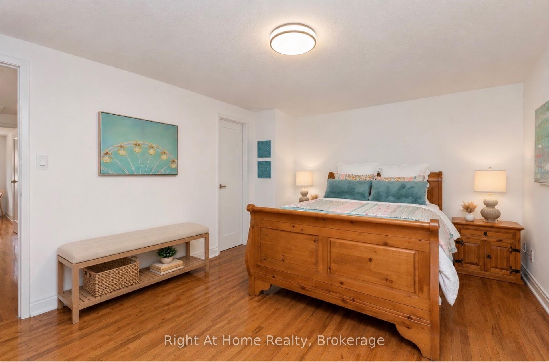 Photo 18 of Unit 37, 1330 Trowbridge Drive, Oshawa, Centennial — HOMEH
