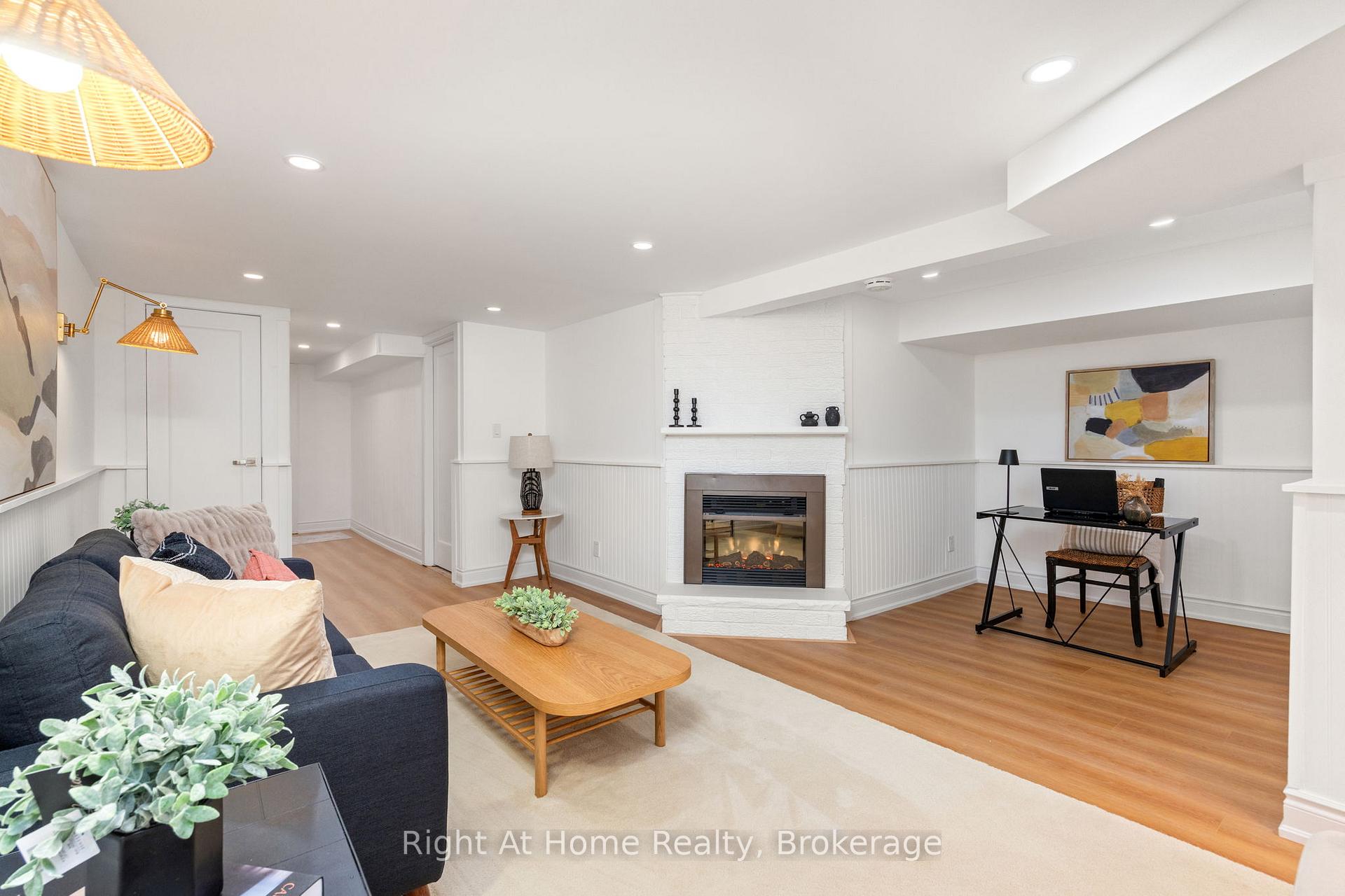 Photo 21 of Unit 37, 1330 Trowbridge Drive, Oshawa, Centennial — HOMEH
