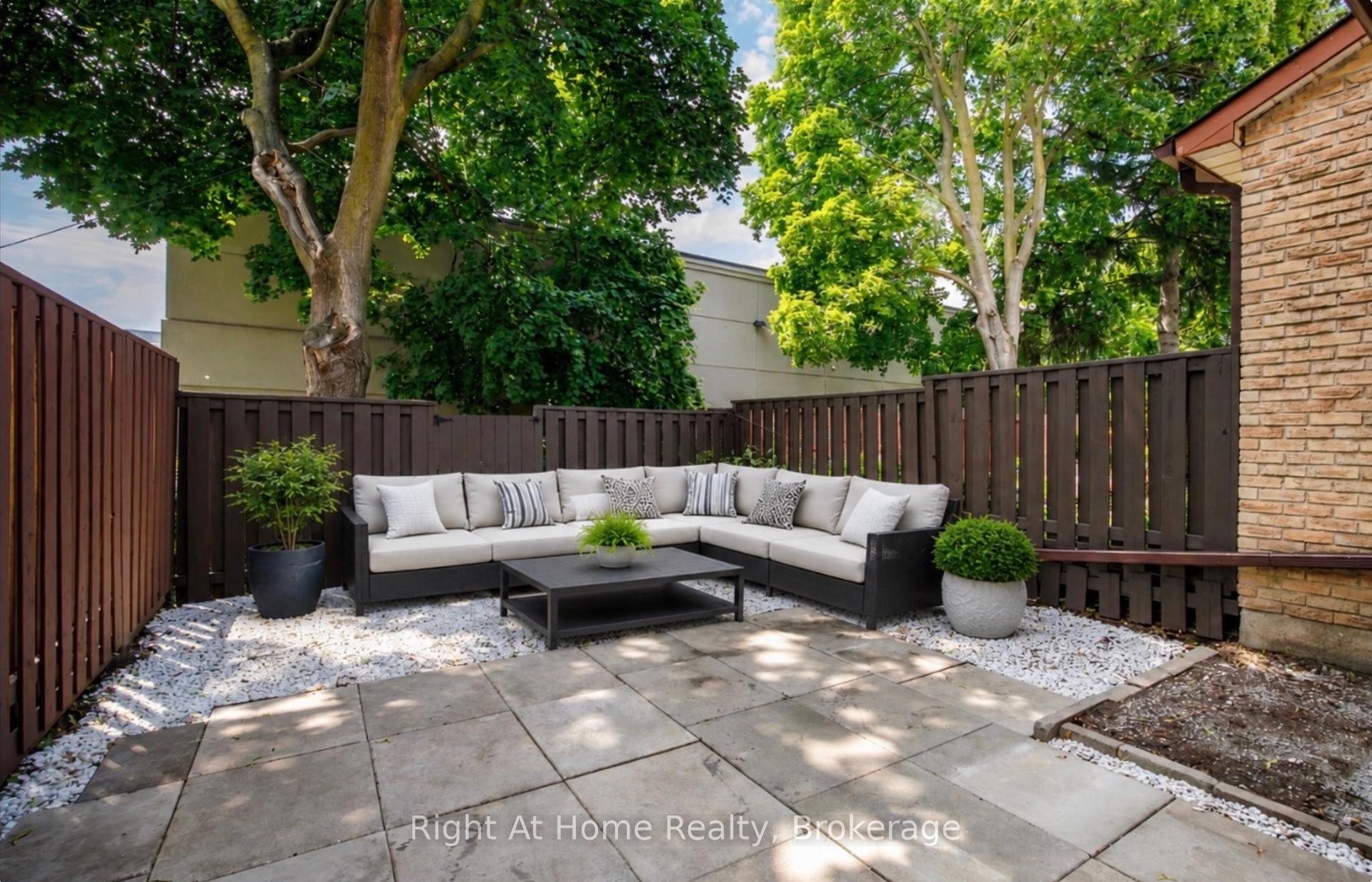 Photo 24 of Unit 37, 1330 Trowbridge Drive, Oshawa, Centennial — HOMEH