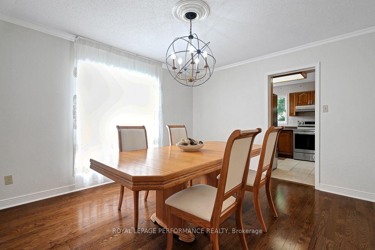 Photo 9 of 1869 Carrigan Drive, Ottawa, Fallingbrook/Pineridge — HOMEH