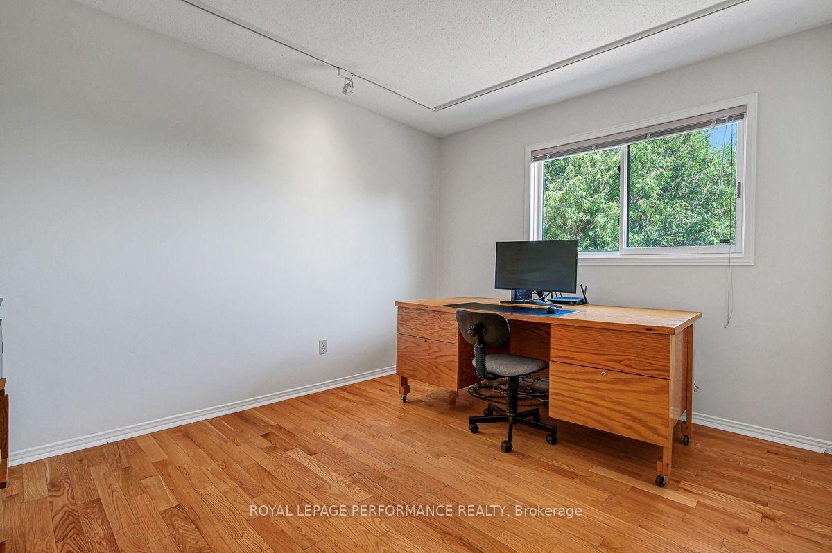 Photo 29 of 1869 Carrigan Drive, Ottawa, Fallingbrook/Pineridge — HOMEH