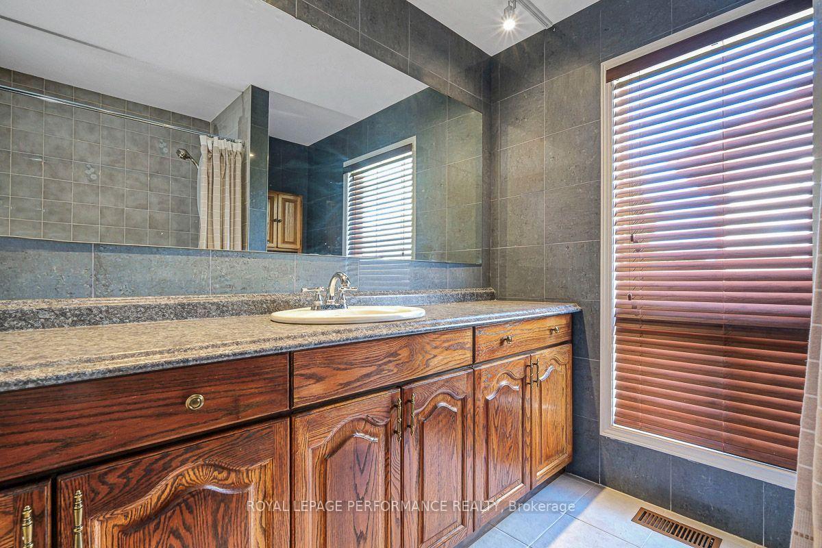 Photo 30 of 1869 Carrigan Drive, Ottawa, Fallingbrook/Pineridge — HOMEH