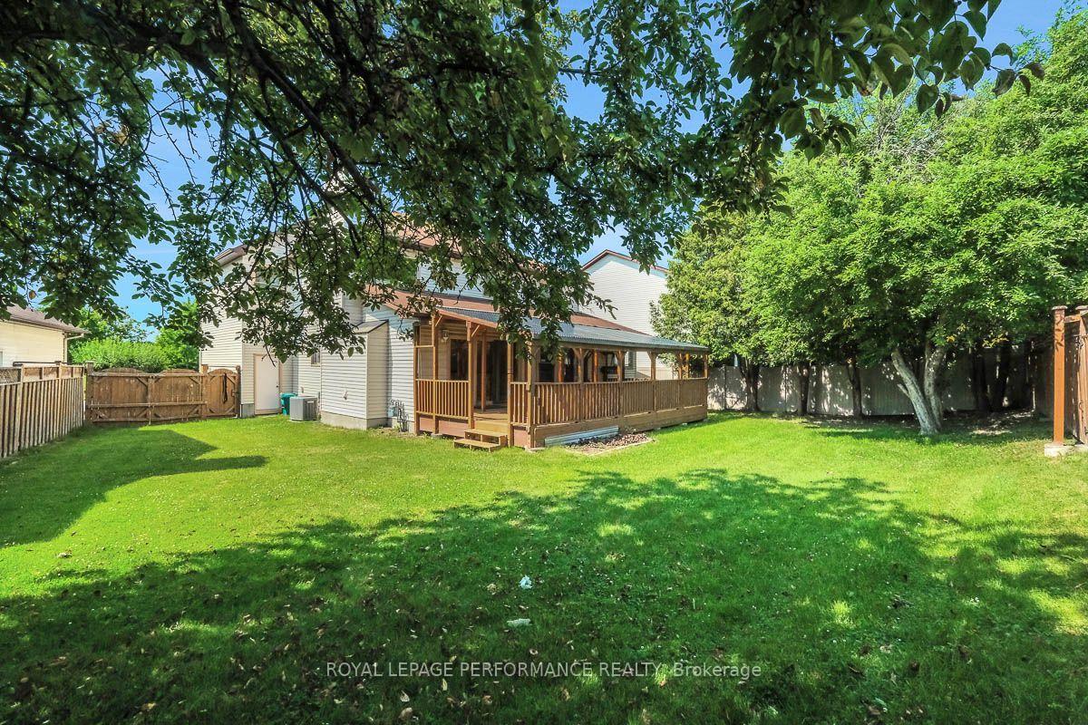 Photo 39 of 1869 Carrigan Drive, Ottawa, Fallingbrook/Pineridge — HOMEH