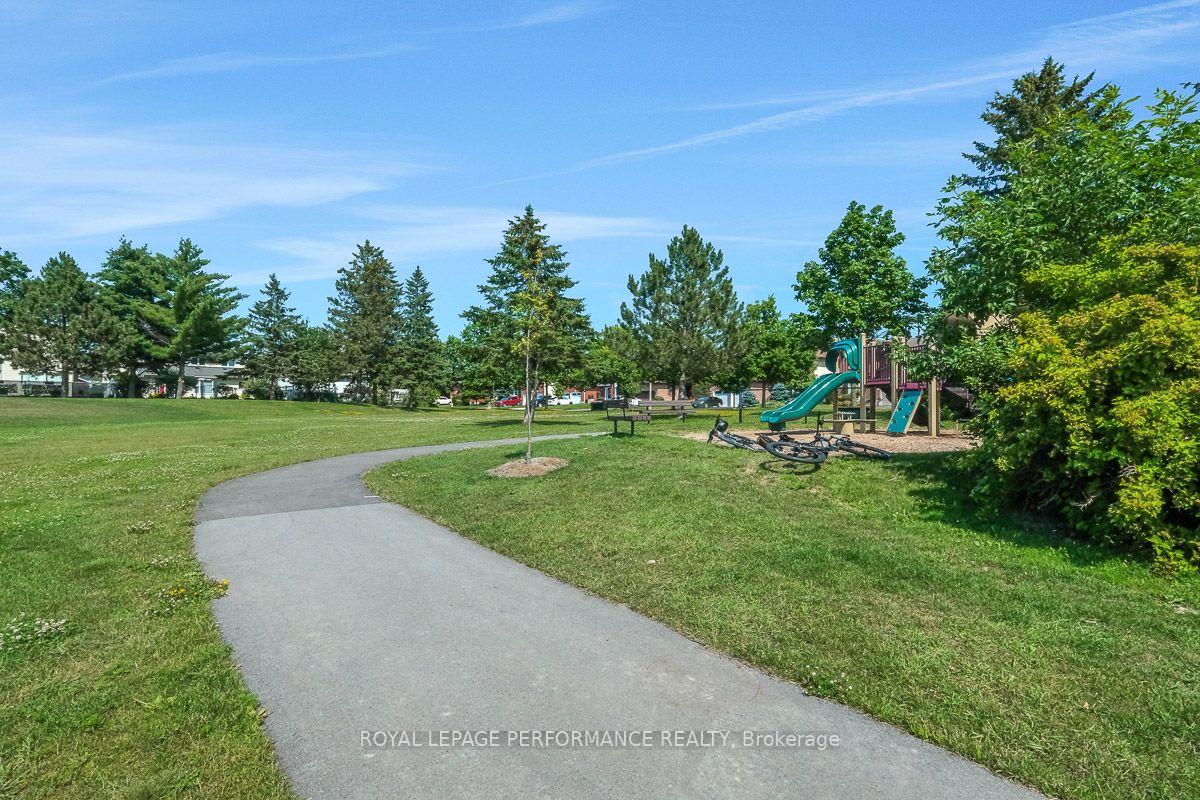 Photo 47 of 1869 Carrigan Drive, Ottawa, Fallingbrook/Pineridge — HOMEH