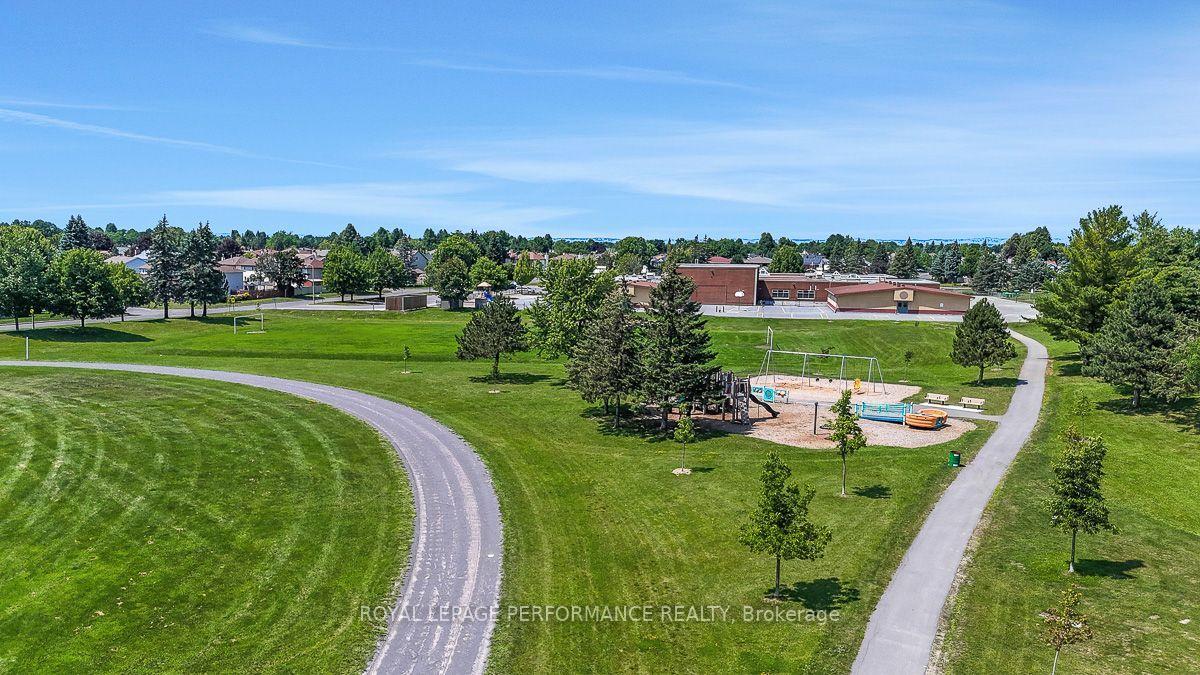 Photo 48 of 1869 Carrigan Drive, Ottawa, Fallingbrook/Pineridge — HOMEH